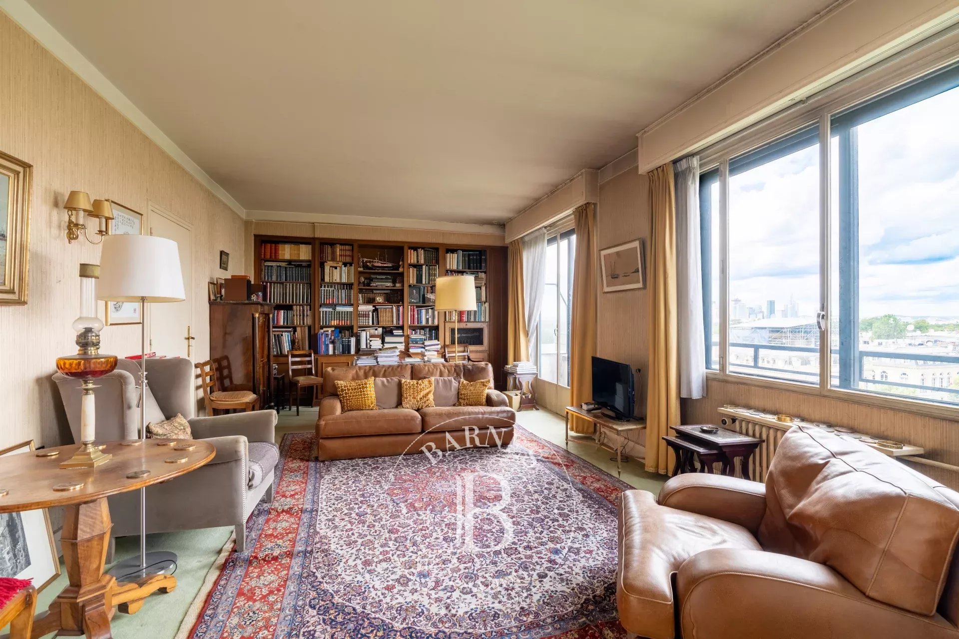 Paris 16 - Muette - Exceptional view - Family apartment with reception rooms - Balconies - picture 6