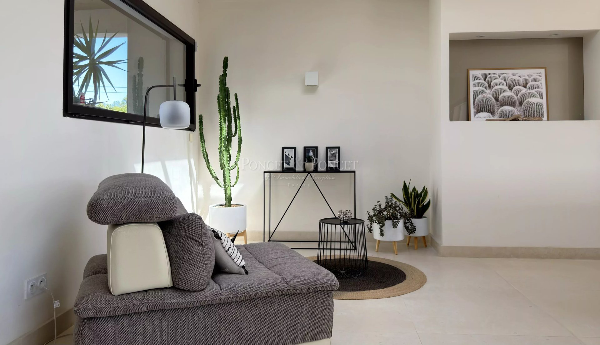 5 Bedroom Villa/Townhouse's Image 10