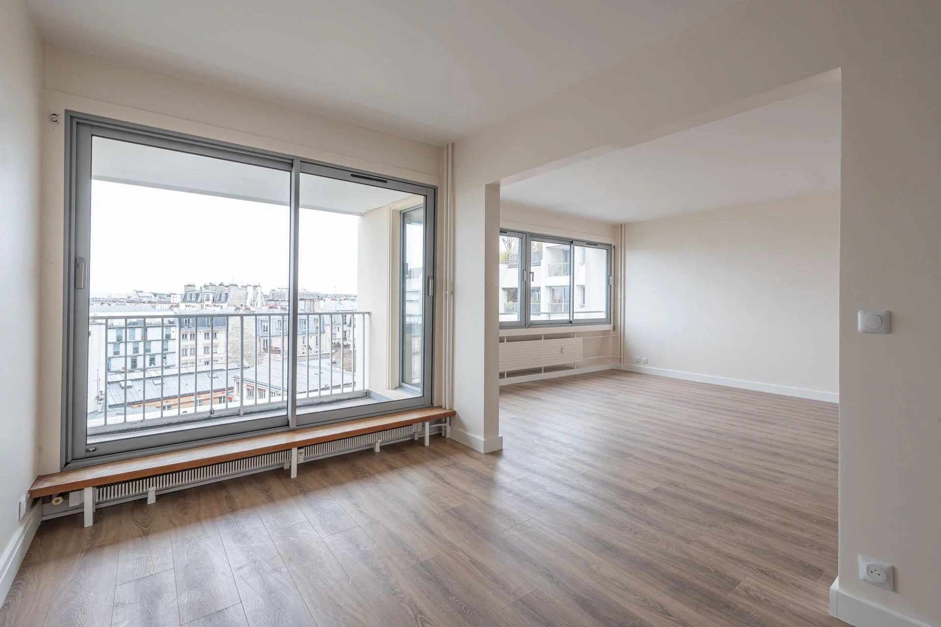 Duplex traversant en dernier étage avec vue