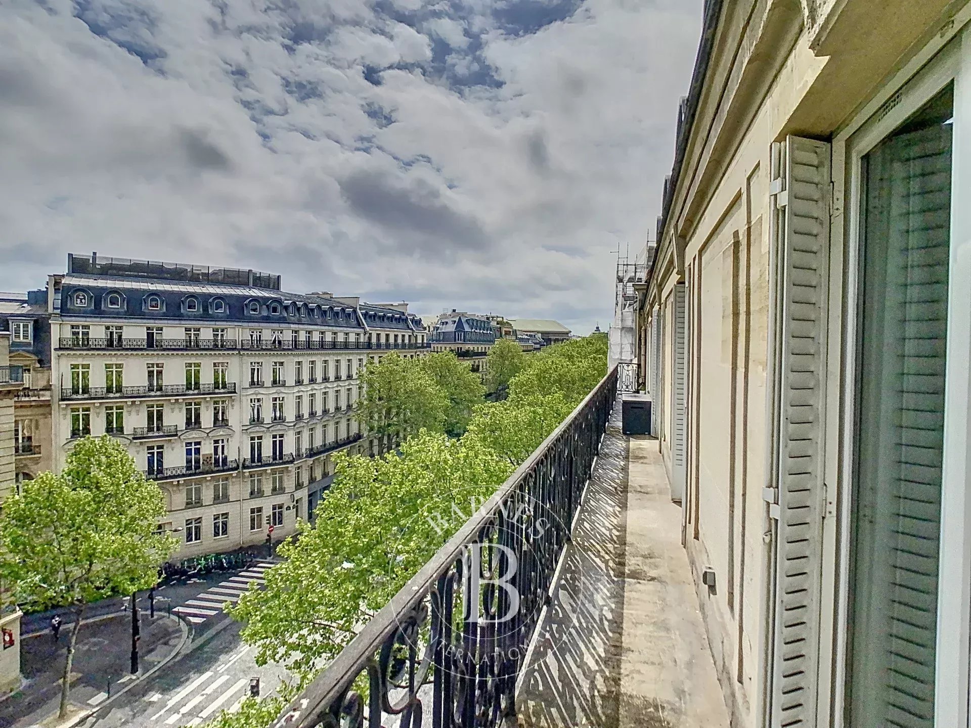 Daire Paris 8ème - picture 16