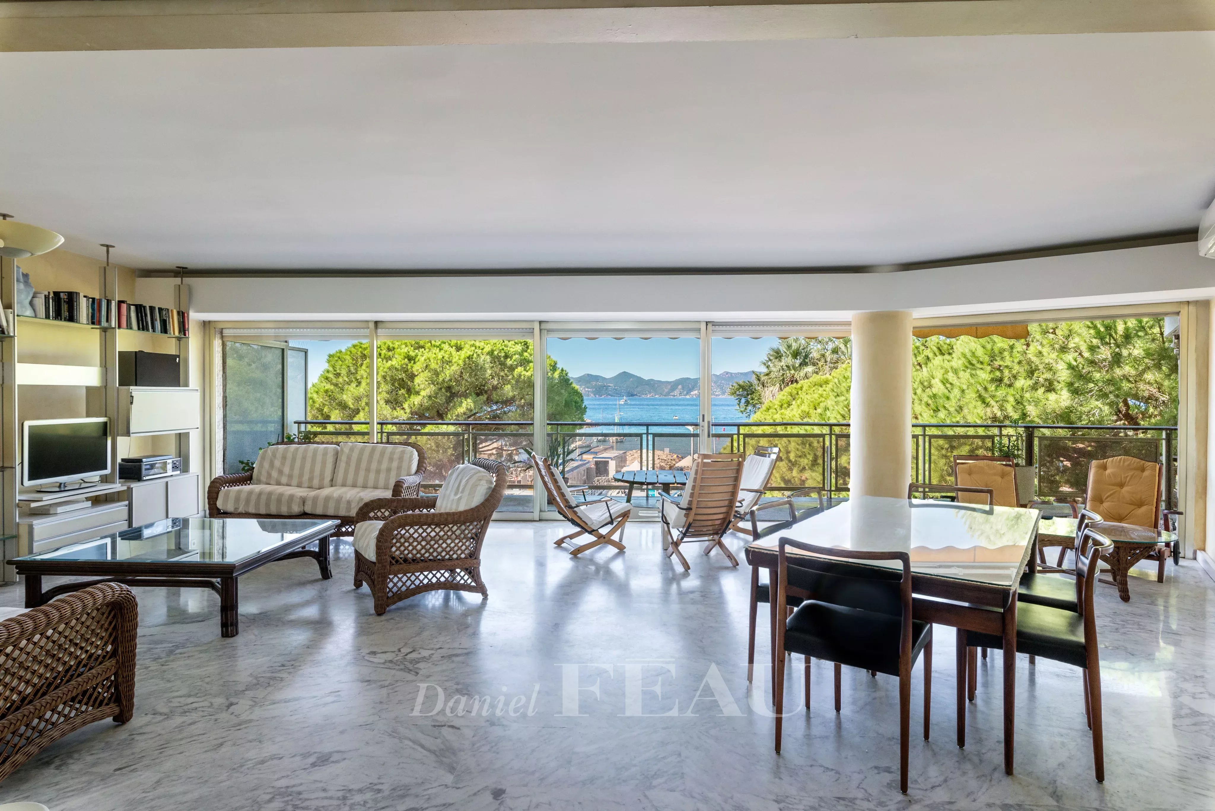 Cannes – A luxurious 4-bed apartment