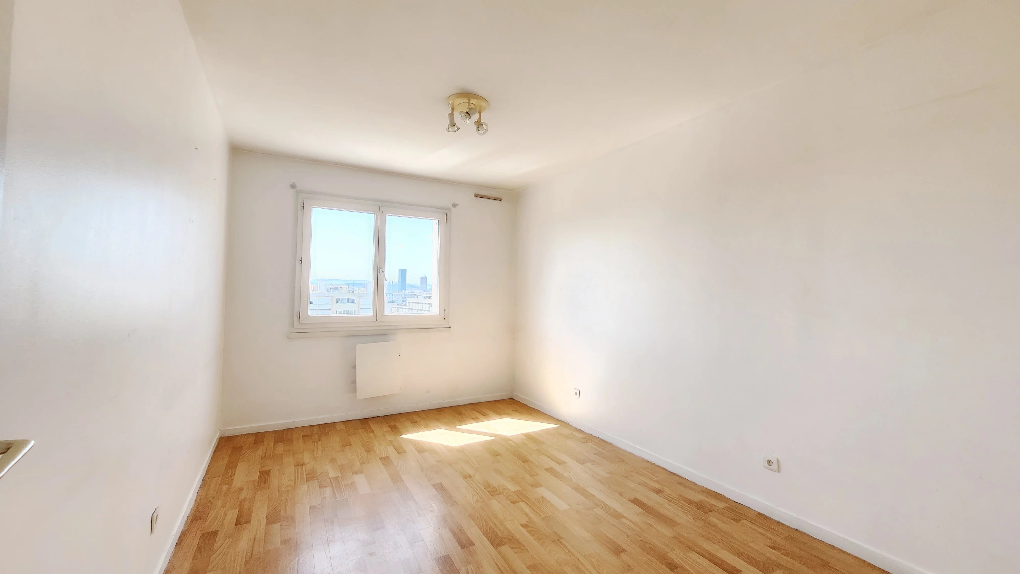 Appartement spacieux de 105m² à Villeurbanne, 3 chambres — photo 11