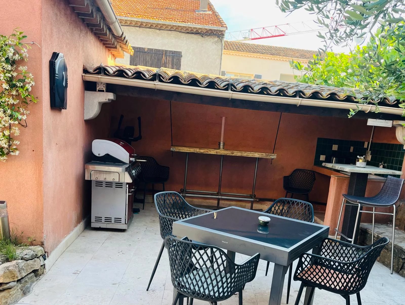 Maison Roquebrune Sur Argens jardin et grand garage — photo 12