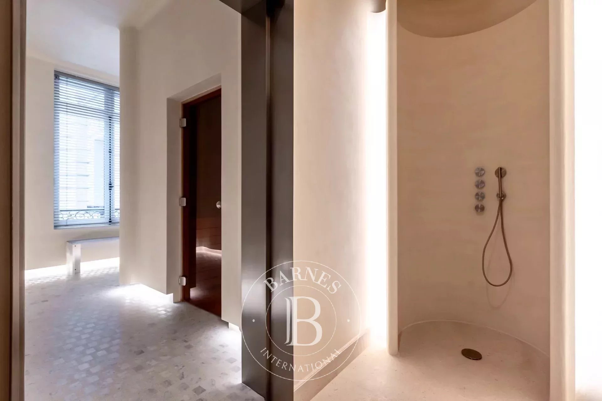 Daire Paris 16ème - picture 24