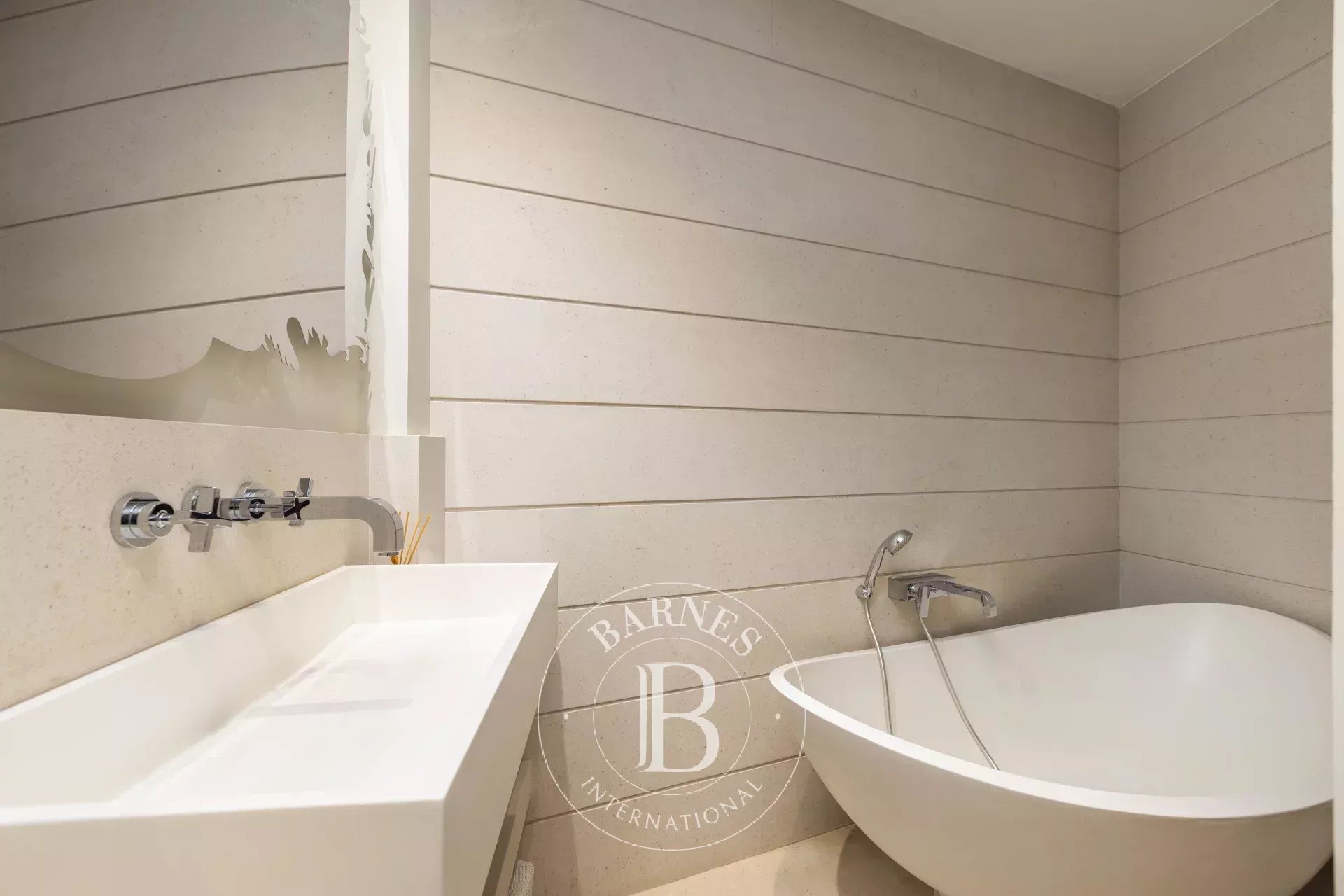 Neuilly - Château - 3-bed apartment - Garden level - picture 17