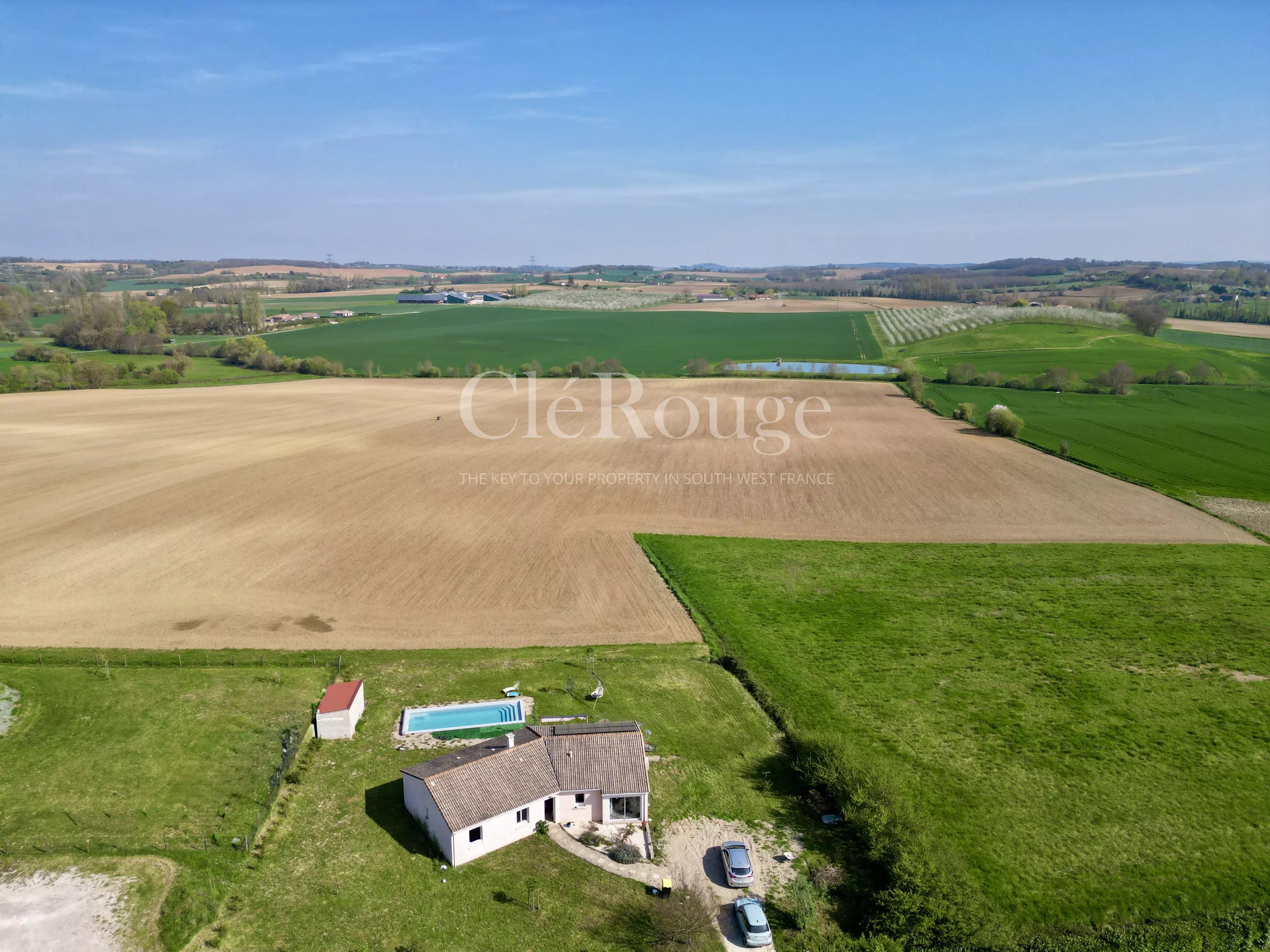 House in Miramont-de-Guyenne - view 1