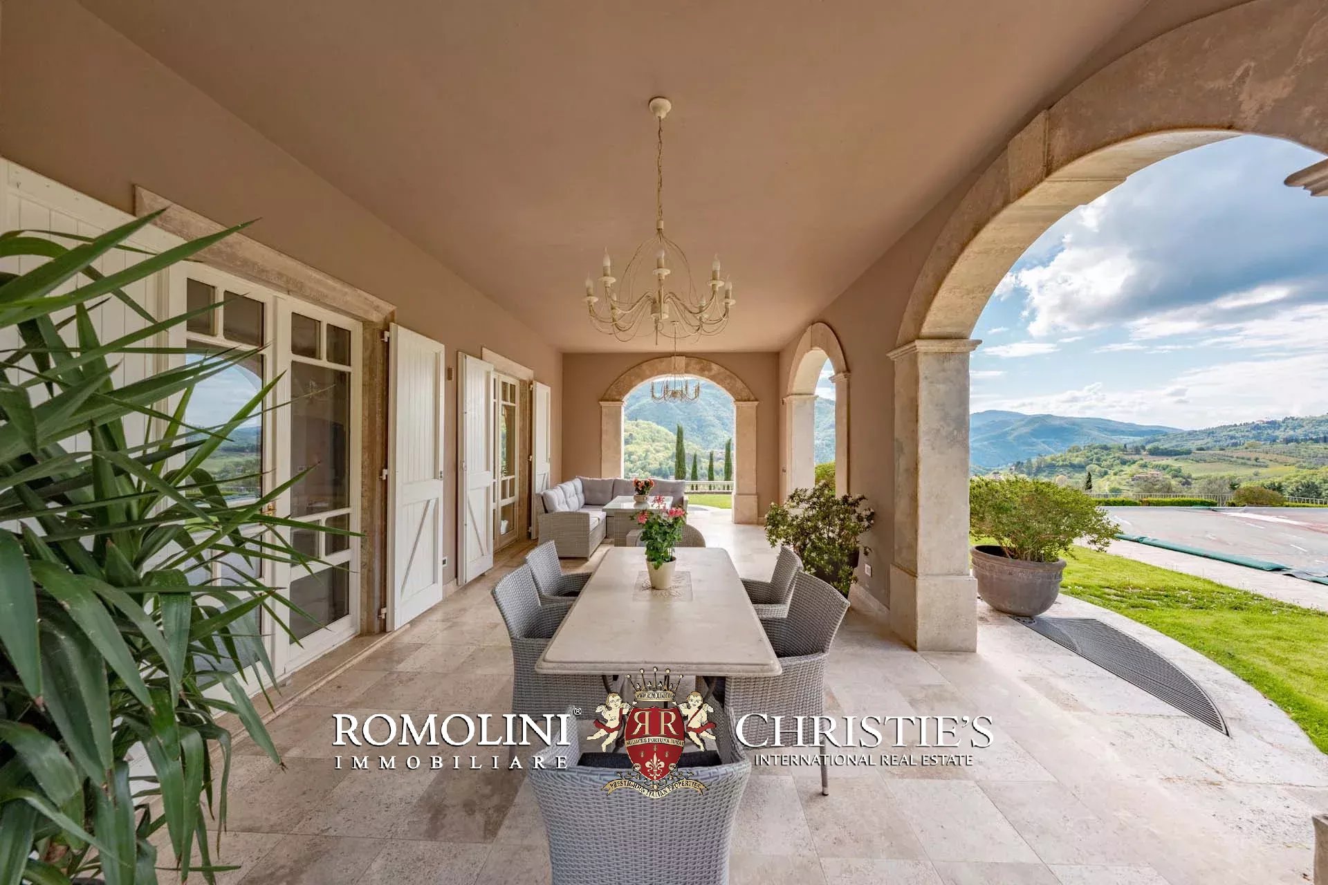10 Bedroom Villa/Townhouse's Image 124