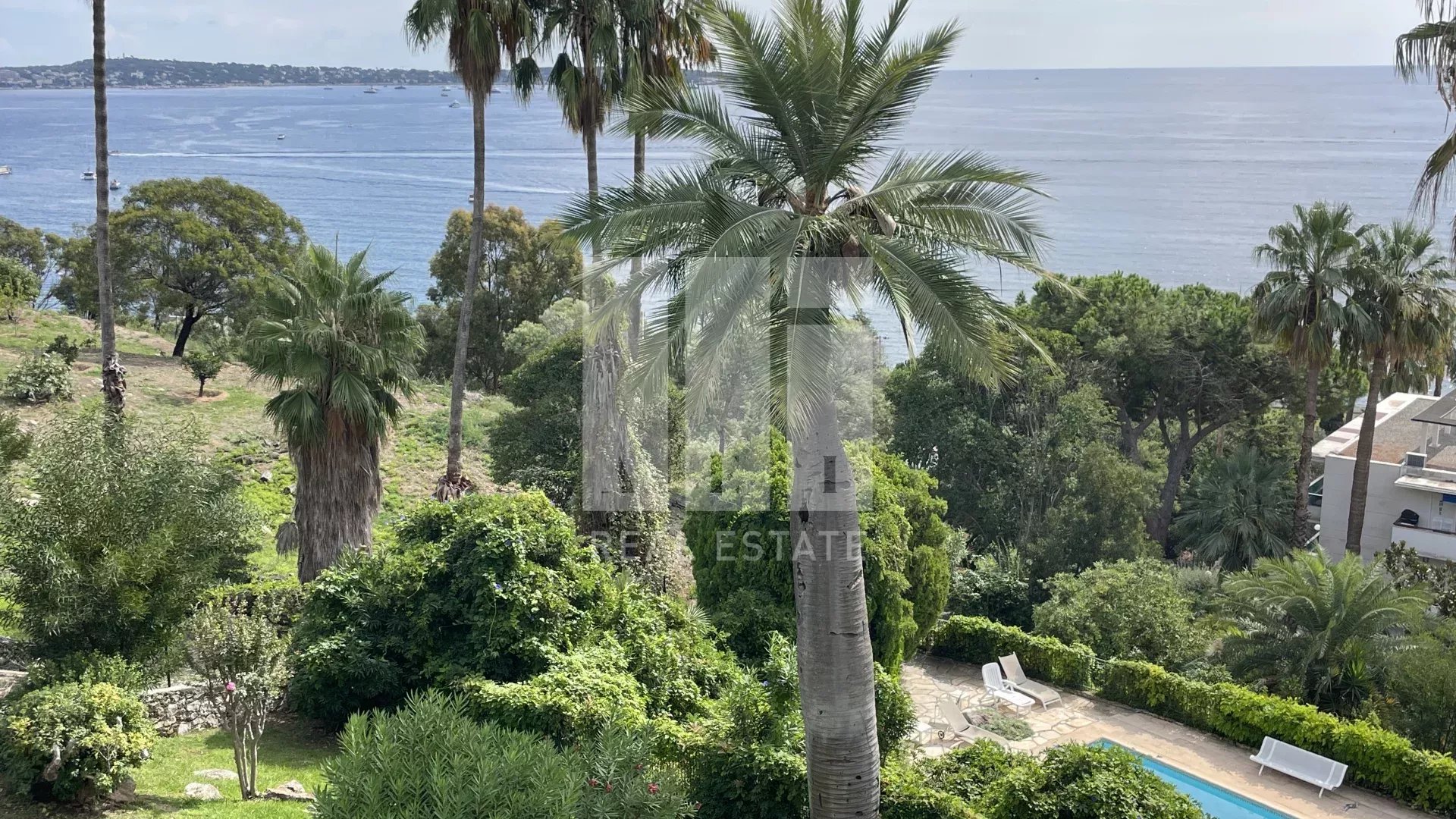 Agence immobilière de AEI REAL ESTATE