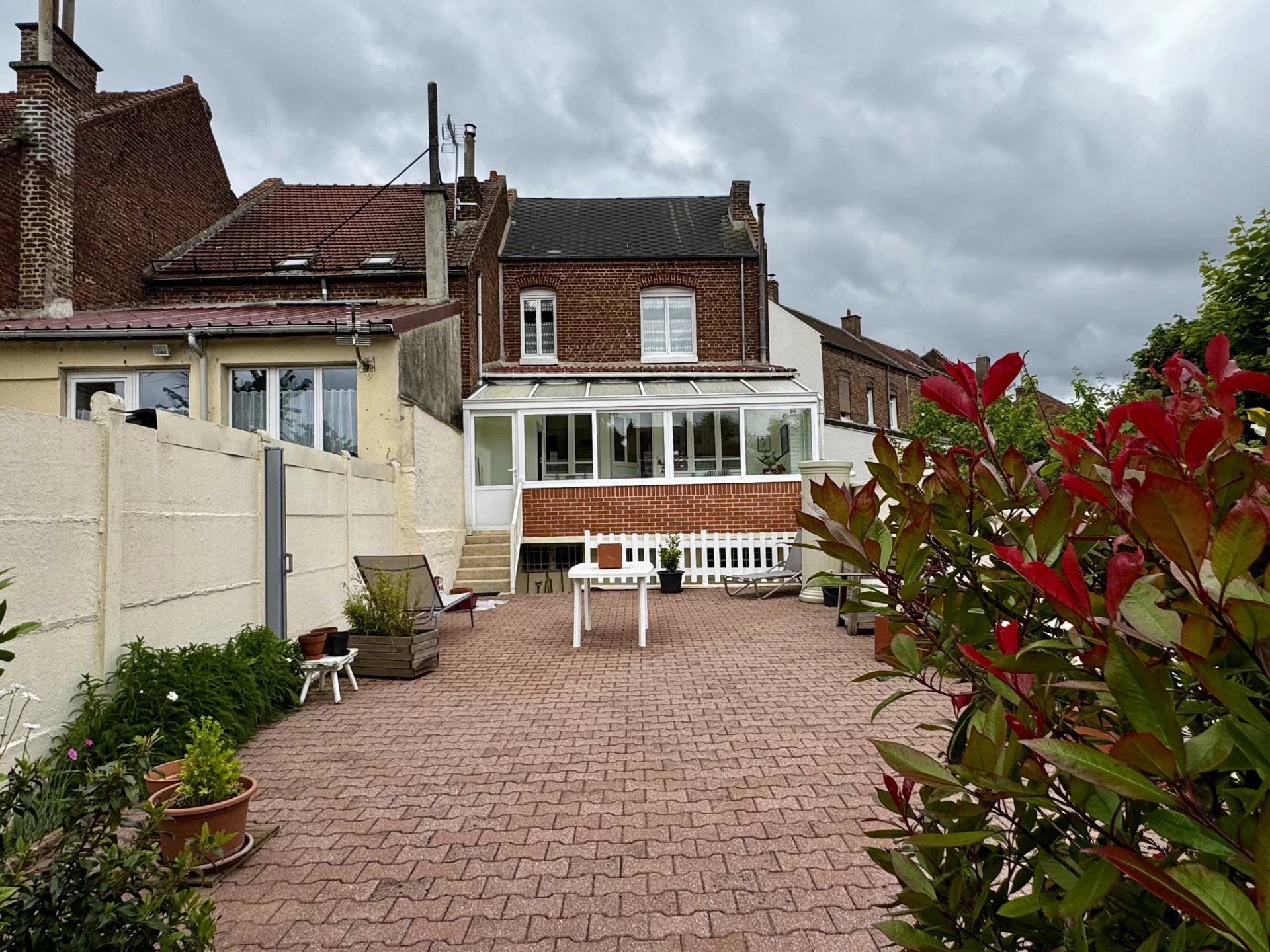 Maison 113 m² avec garage, sous-sol complet et grenier aménageable