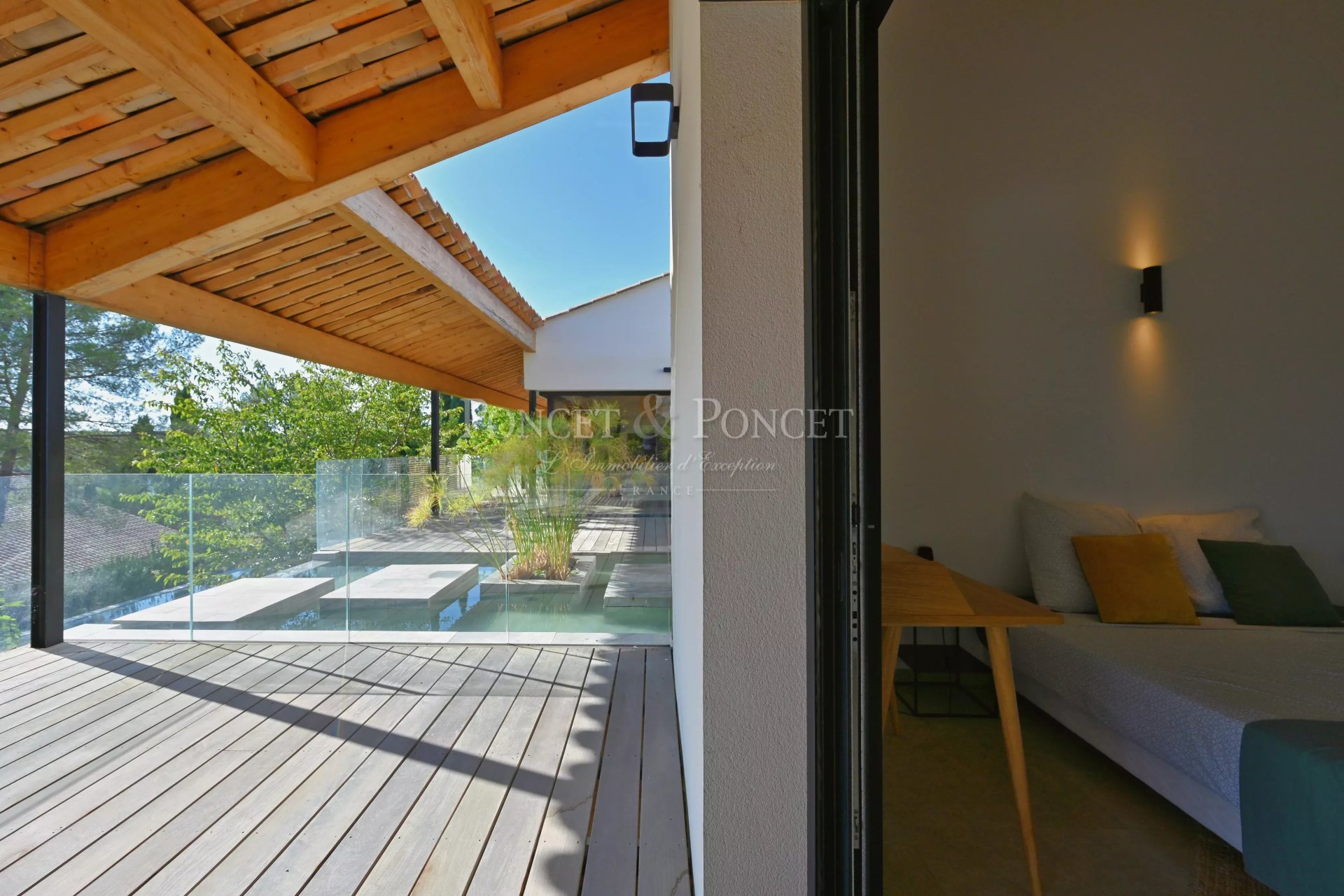 6 Bedroom Villa/Townhouse's Image 15
