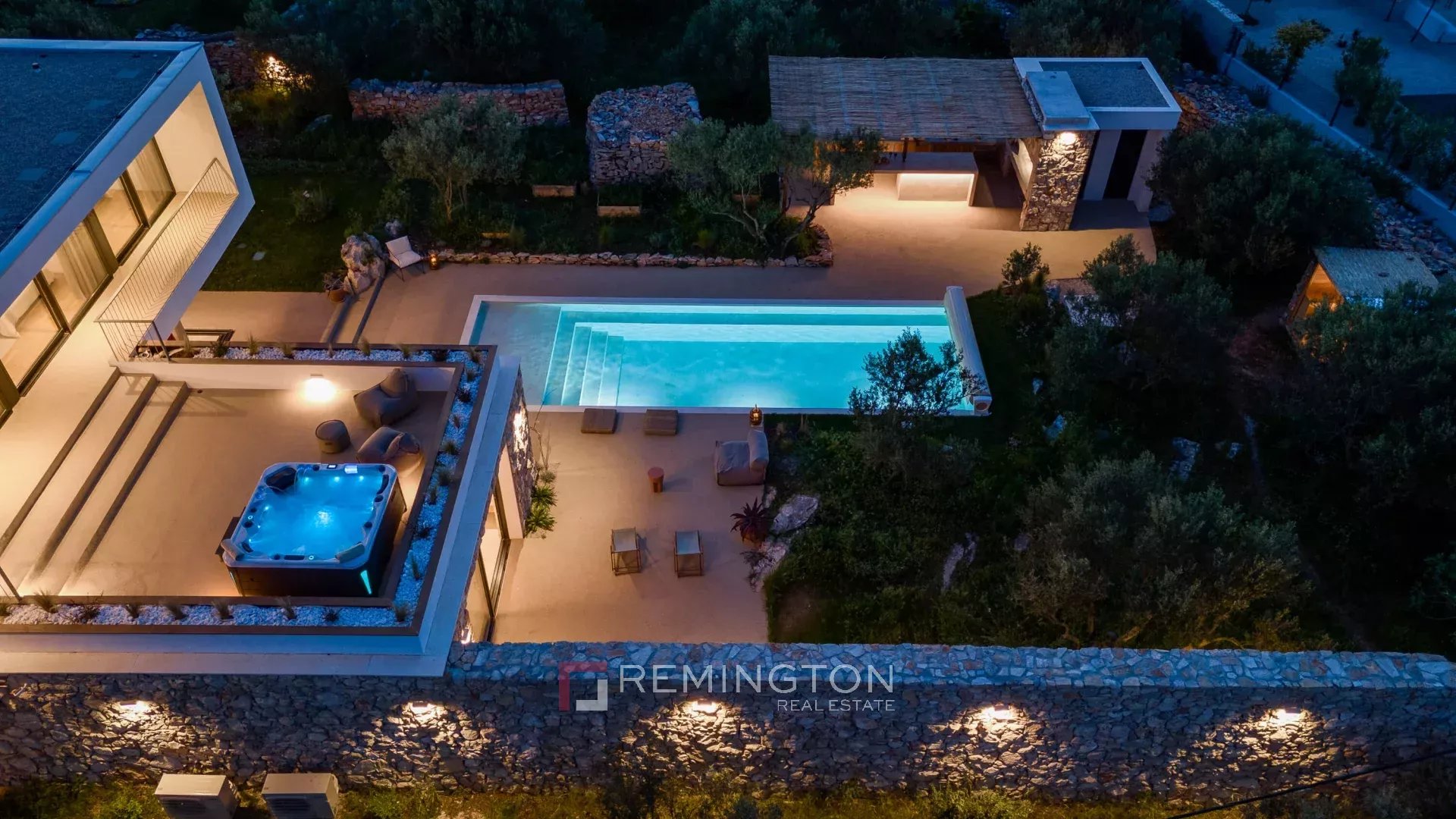 3 Bedroom Villa/Townhouse's Image 24
