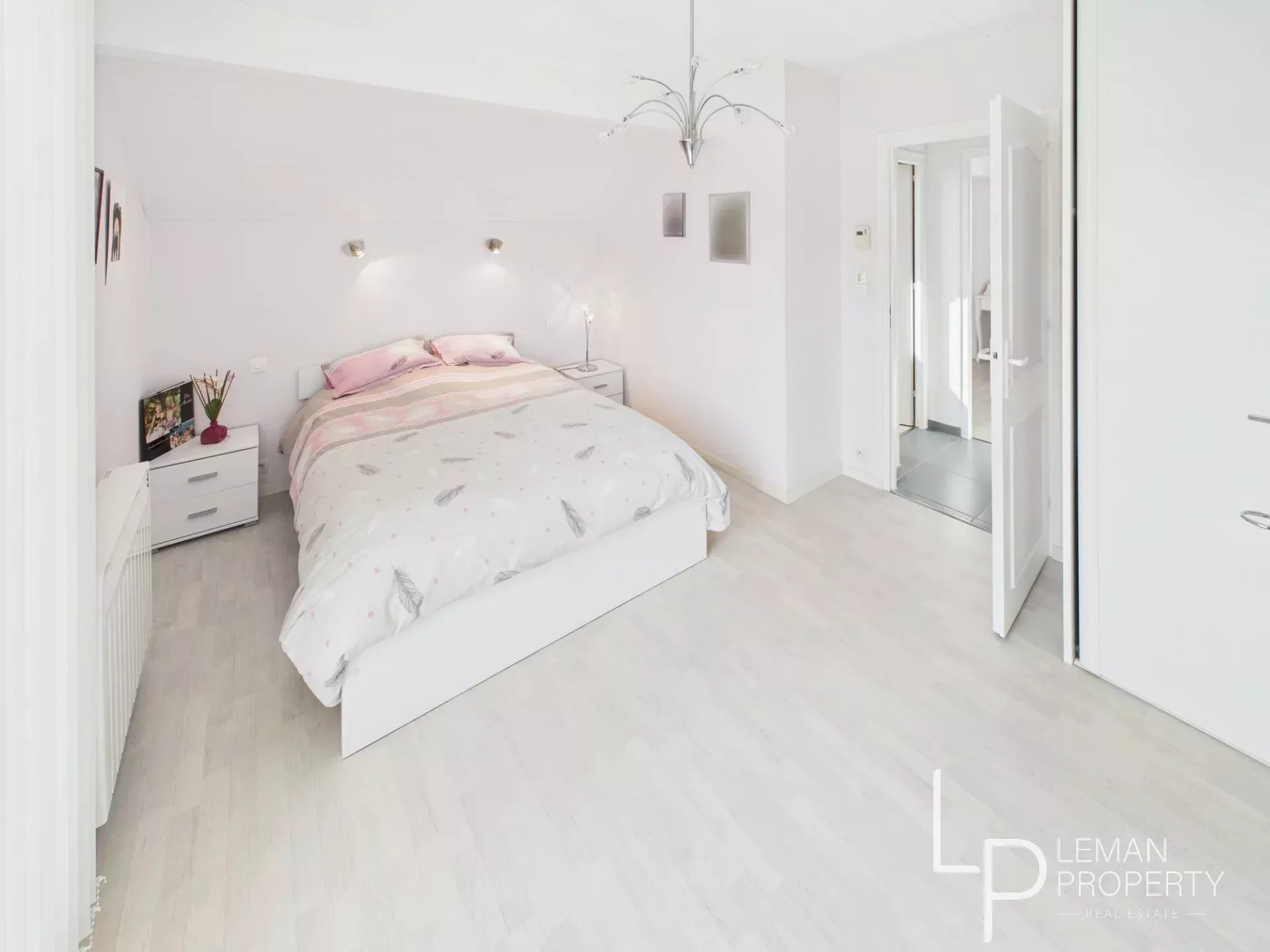 L'agence Leman property vous propose un maison à la vente