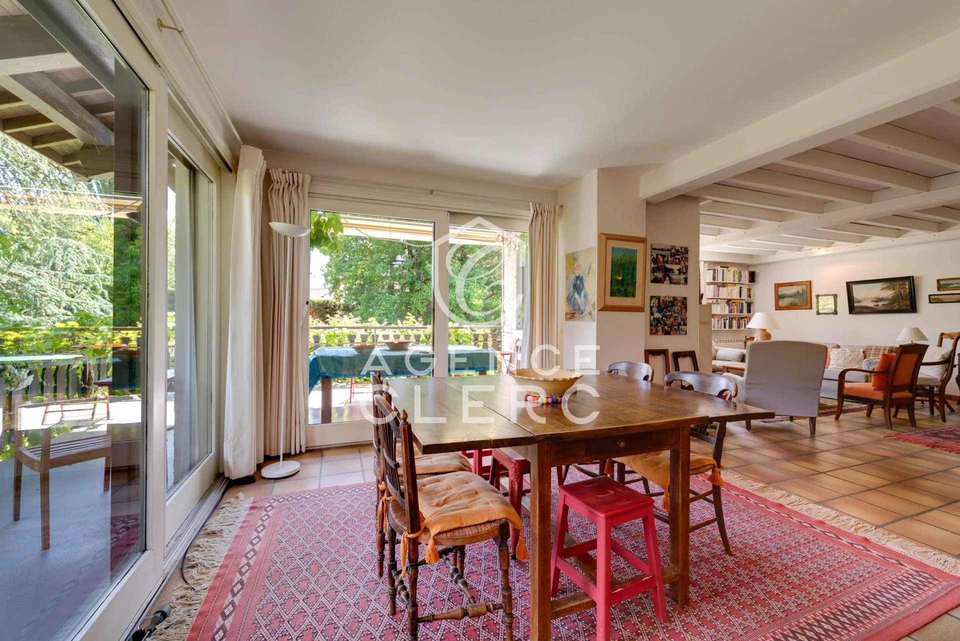 7 Bedroom Villa/Townhouse's Image 11