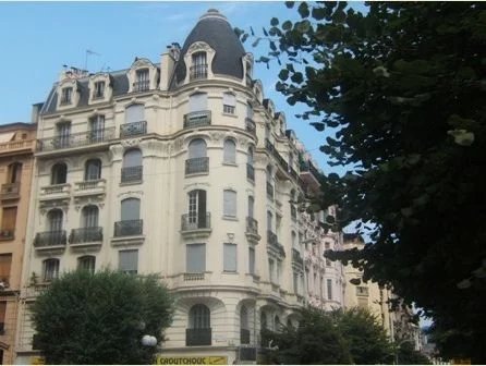 Agence immobilière de AZUR LOC INVEST