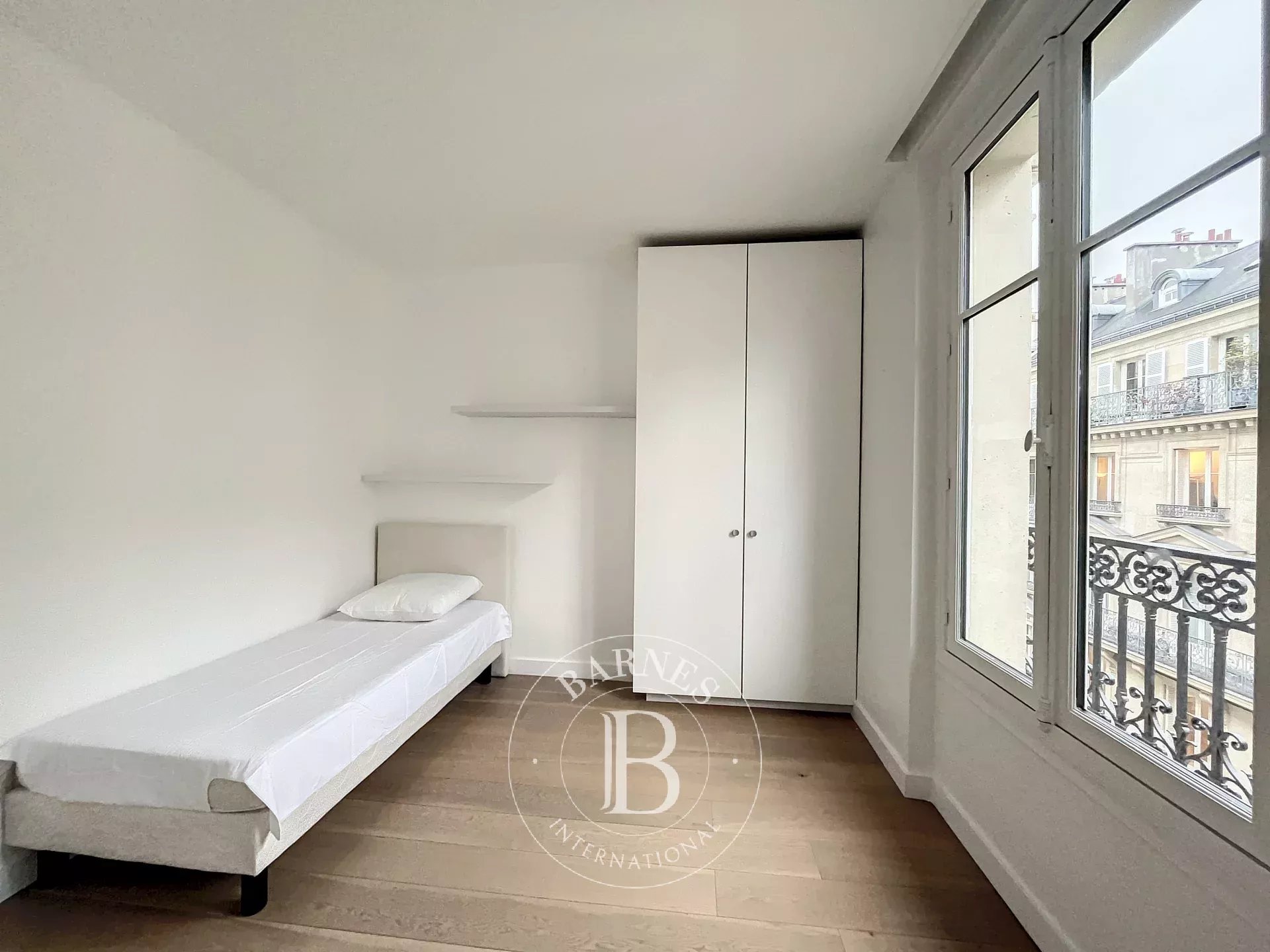 Dubleks Paris 8ème - picture 11