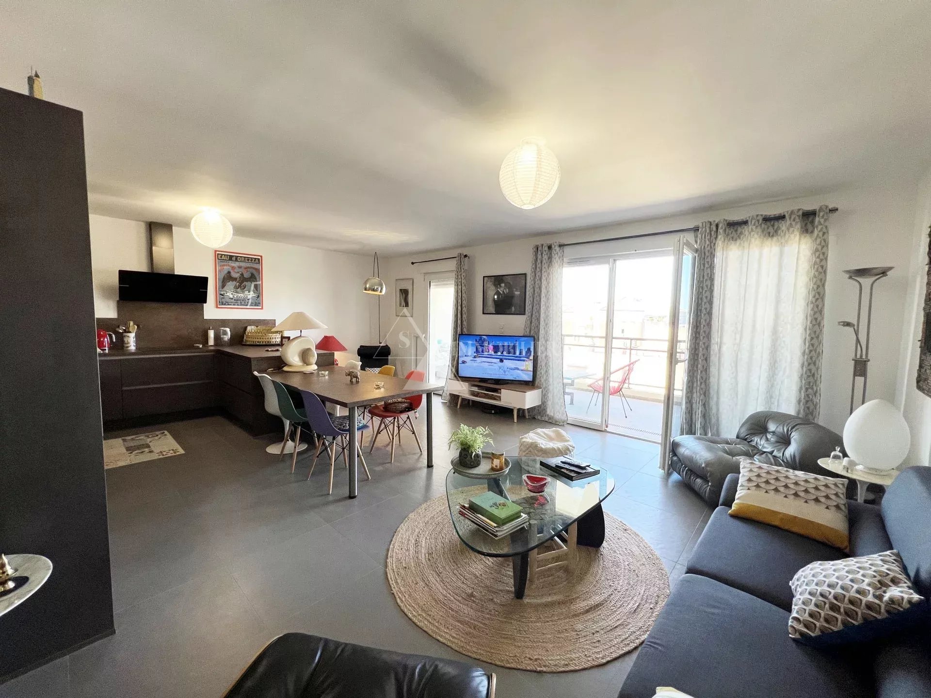 Agence immobilière de 