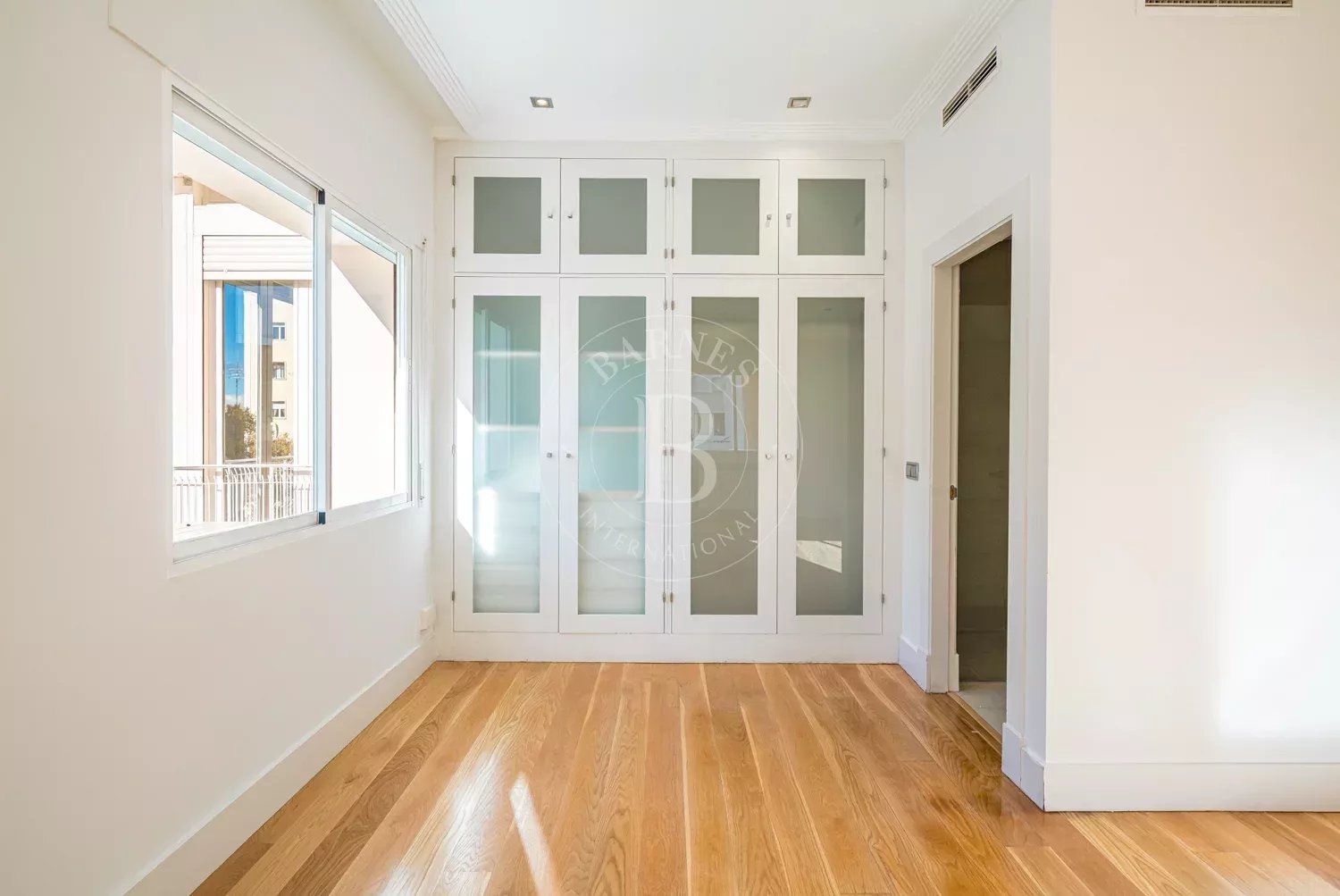 Daire Madrid - picture 14