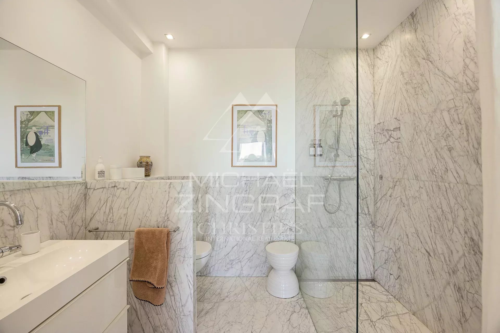 3 Bedroom Villa/Townhouse's Image 4
