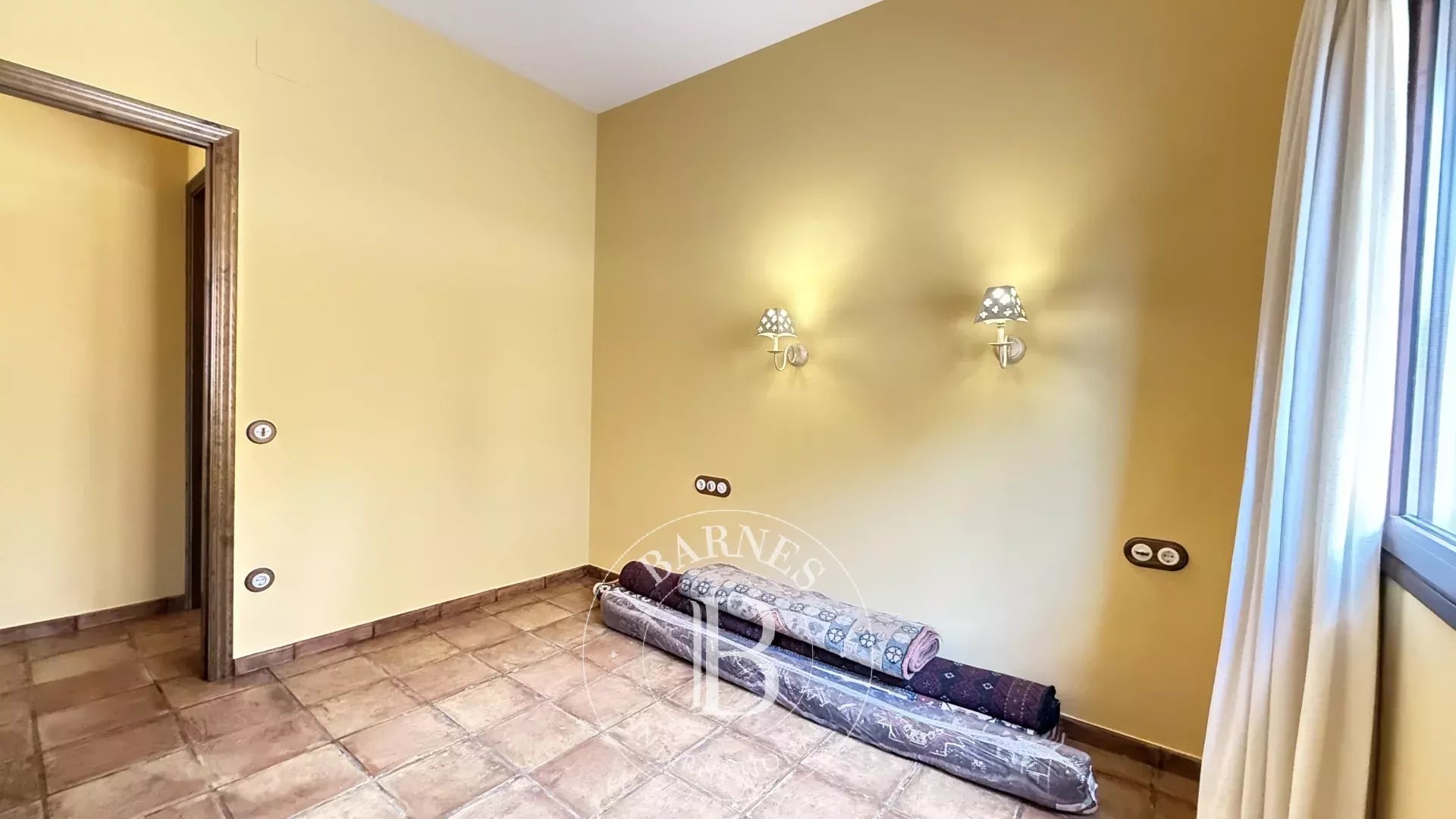 Ev Argentona - picture 29