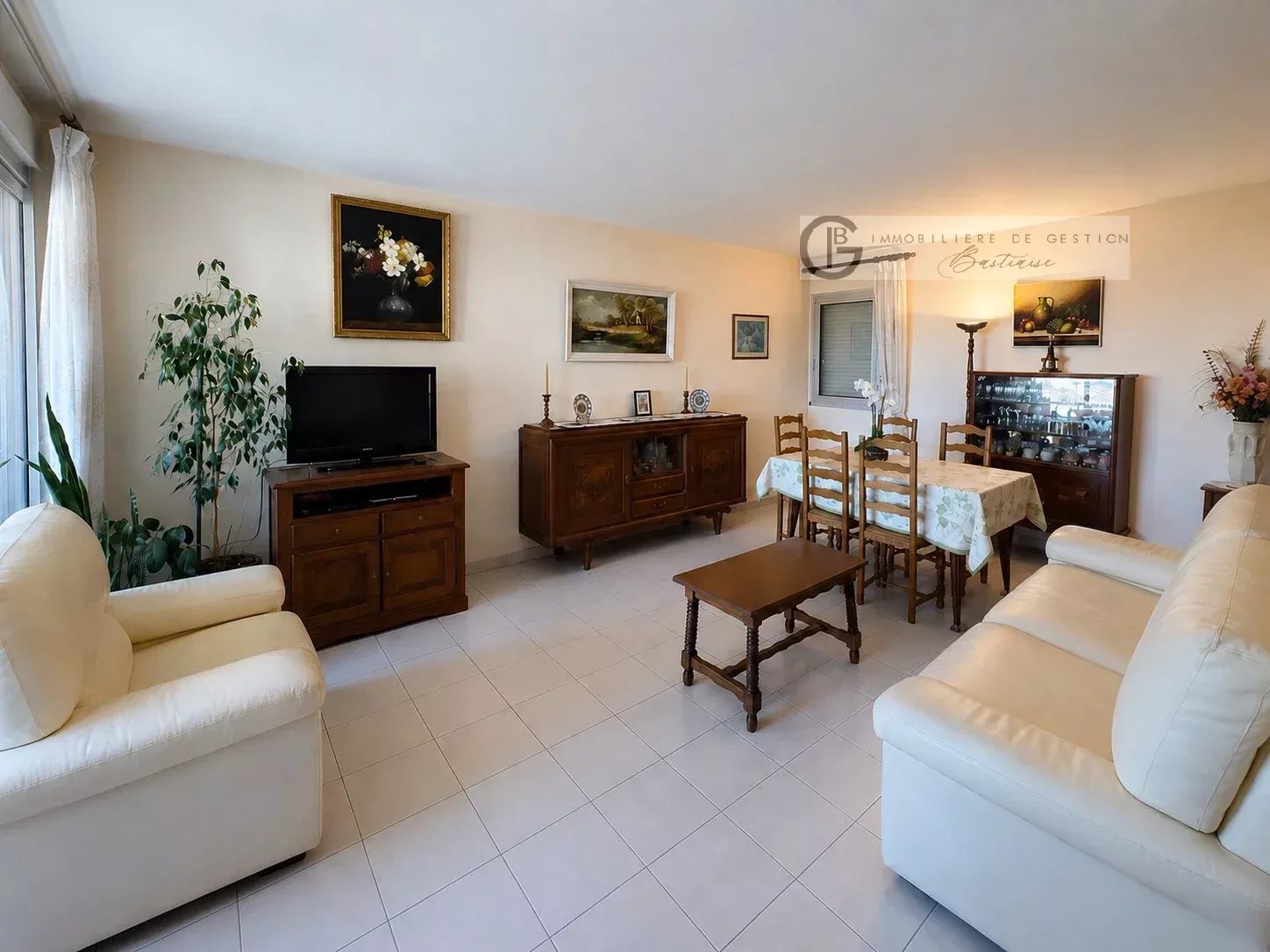 Agence immobilière de 