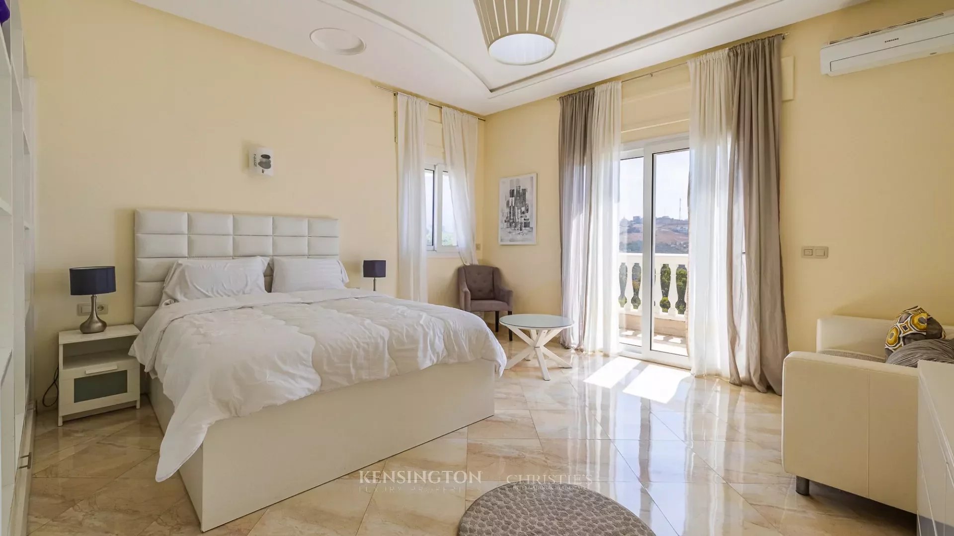 7 Bedroom Villa/Townhouse's Image 12