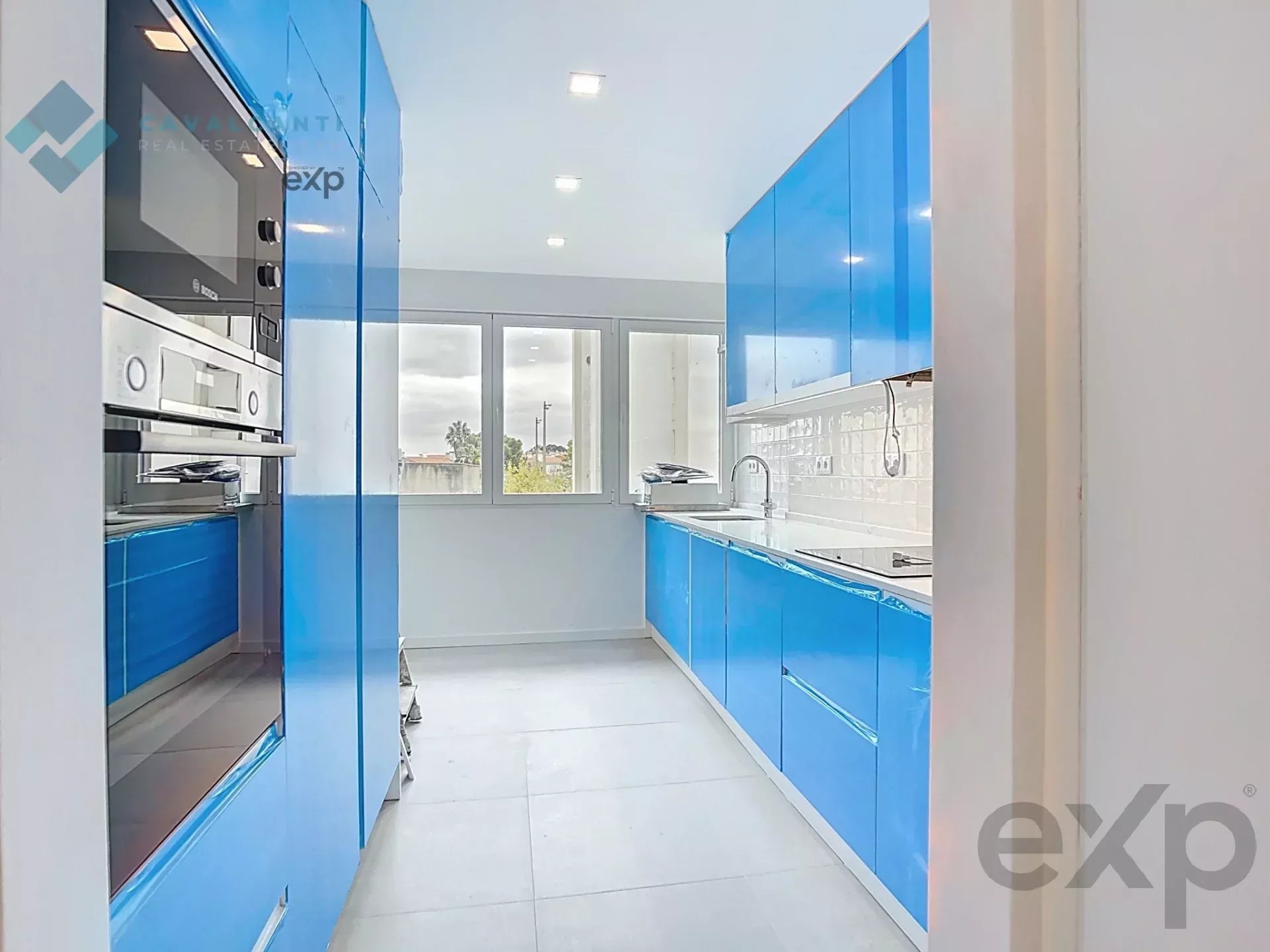 4 bedroom apartment in Alfragide Towers - Ready to move into 86367300 image 26