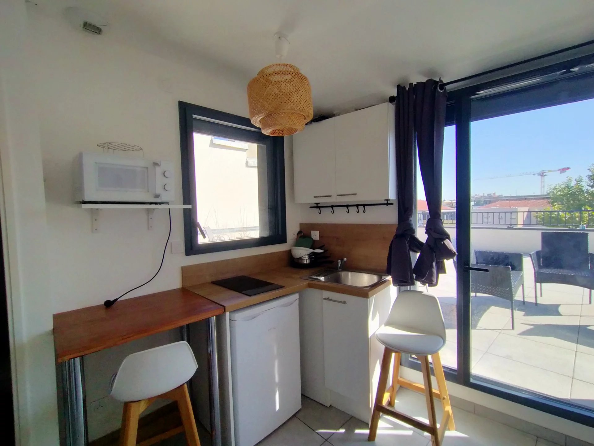 82594113 Location Lyon 7ème