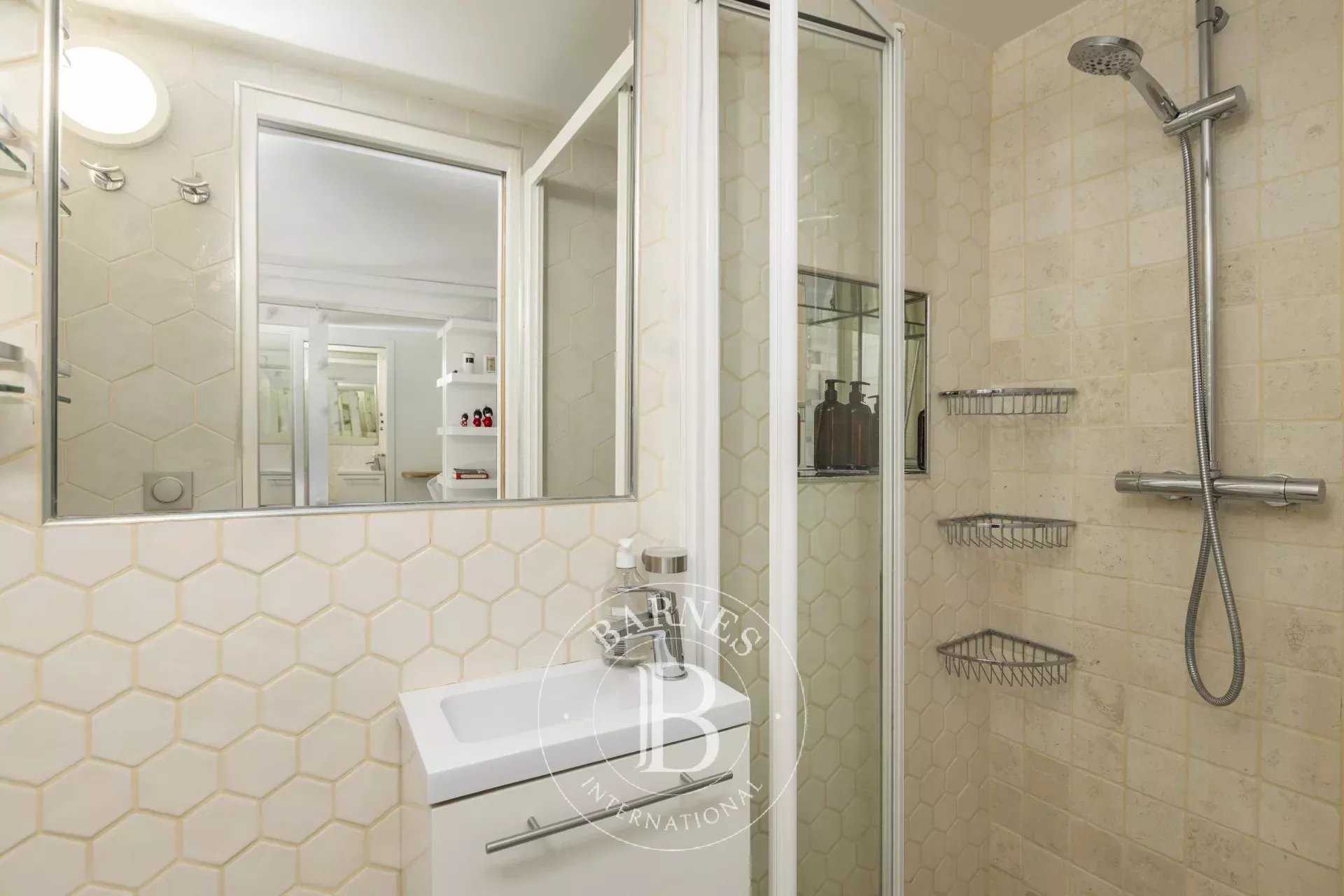 Daire Paris 6ème - picture 10