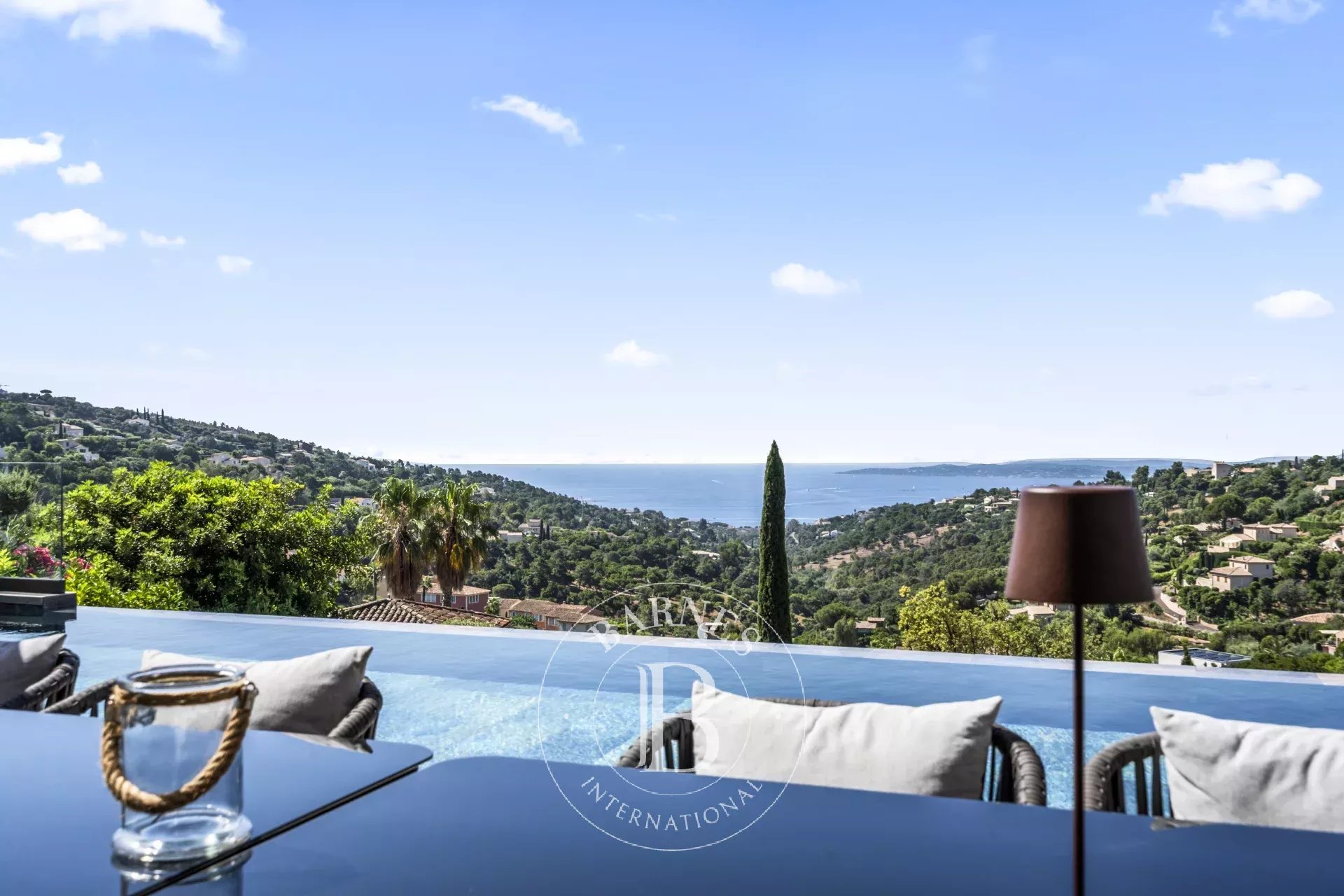 Roquebrune-sur-Argens  - Villa  4 Chambres - picture 1