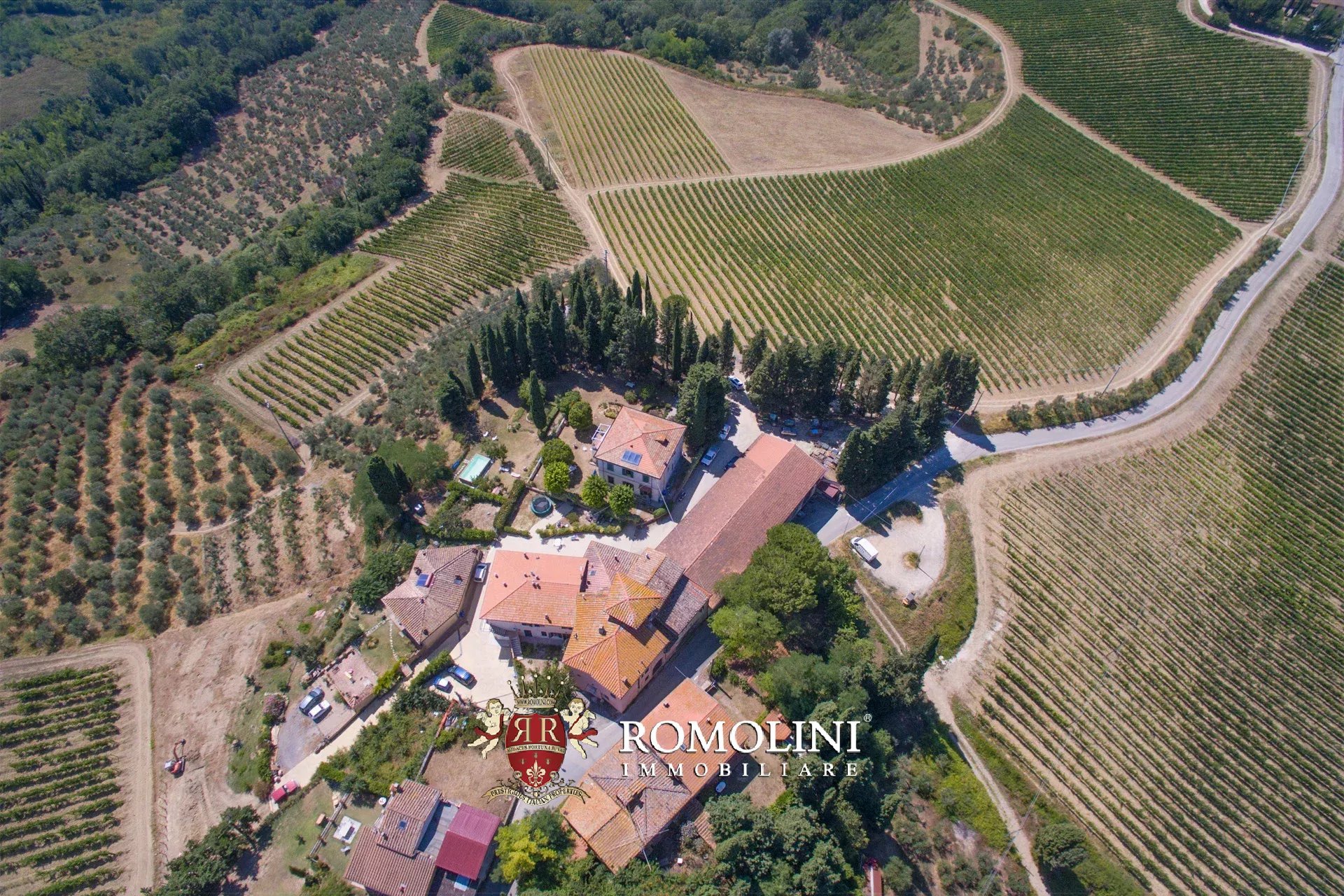 5 Bedroom Vineyard's Image 5