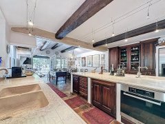 Exceptional property for sale in Tourrettes sur Loup — photo 5 of 7