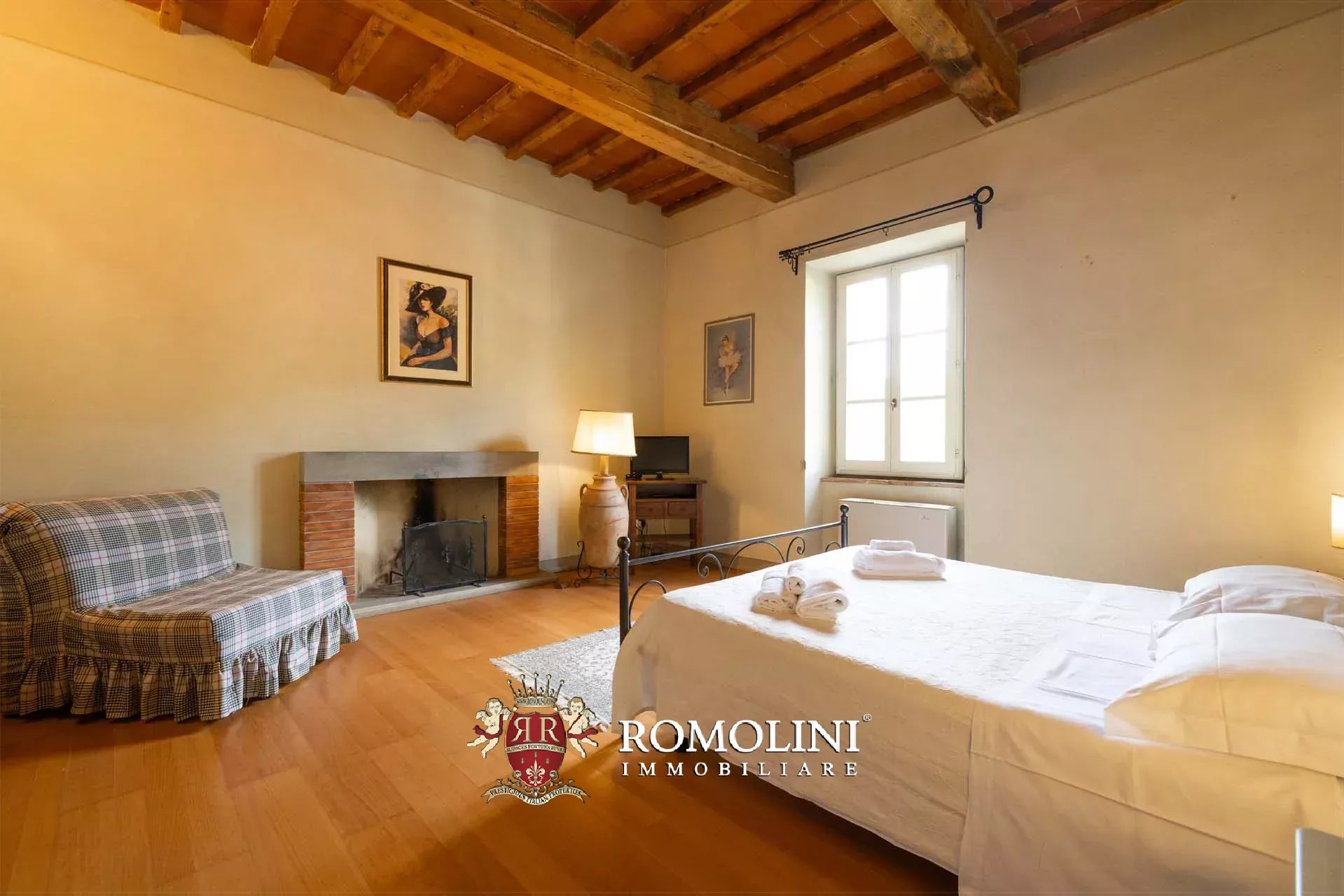 15 Bedroom Villa/Townhouse's Image 66