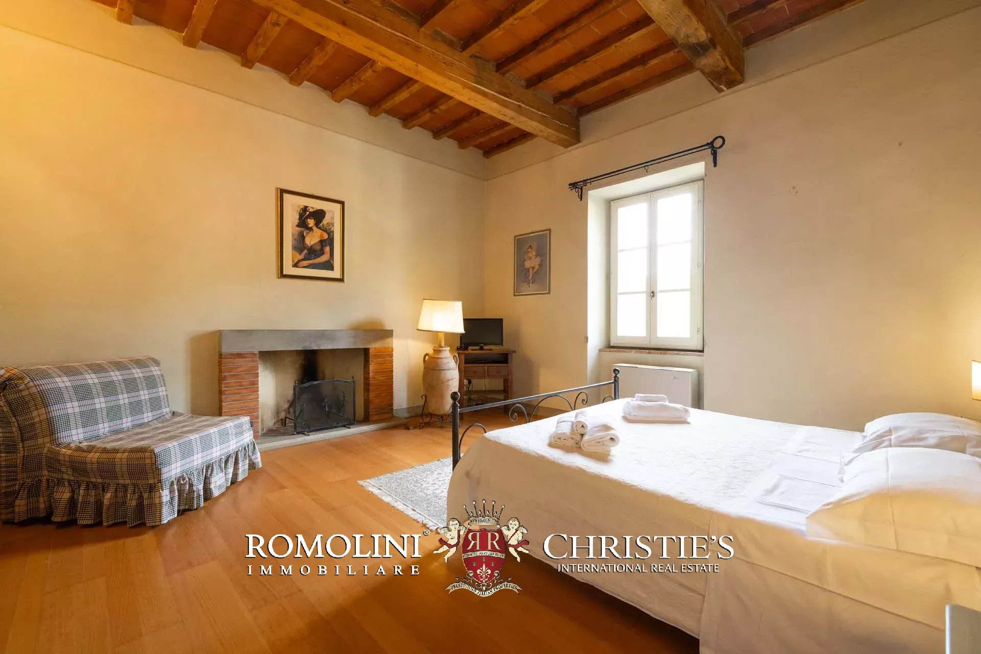 15 Bedroom Villa/Townhouse's Image 66
