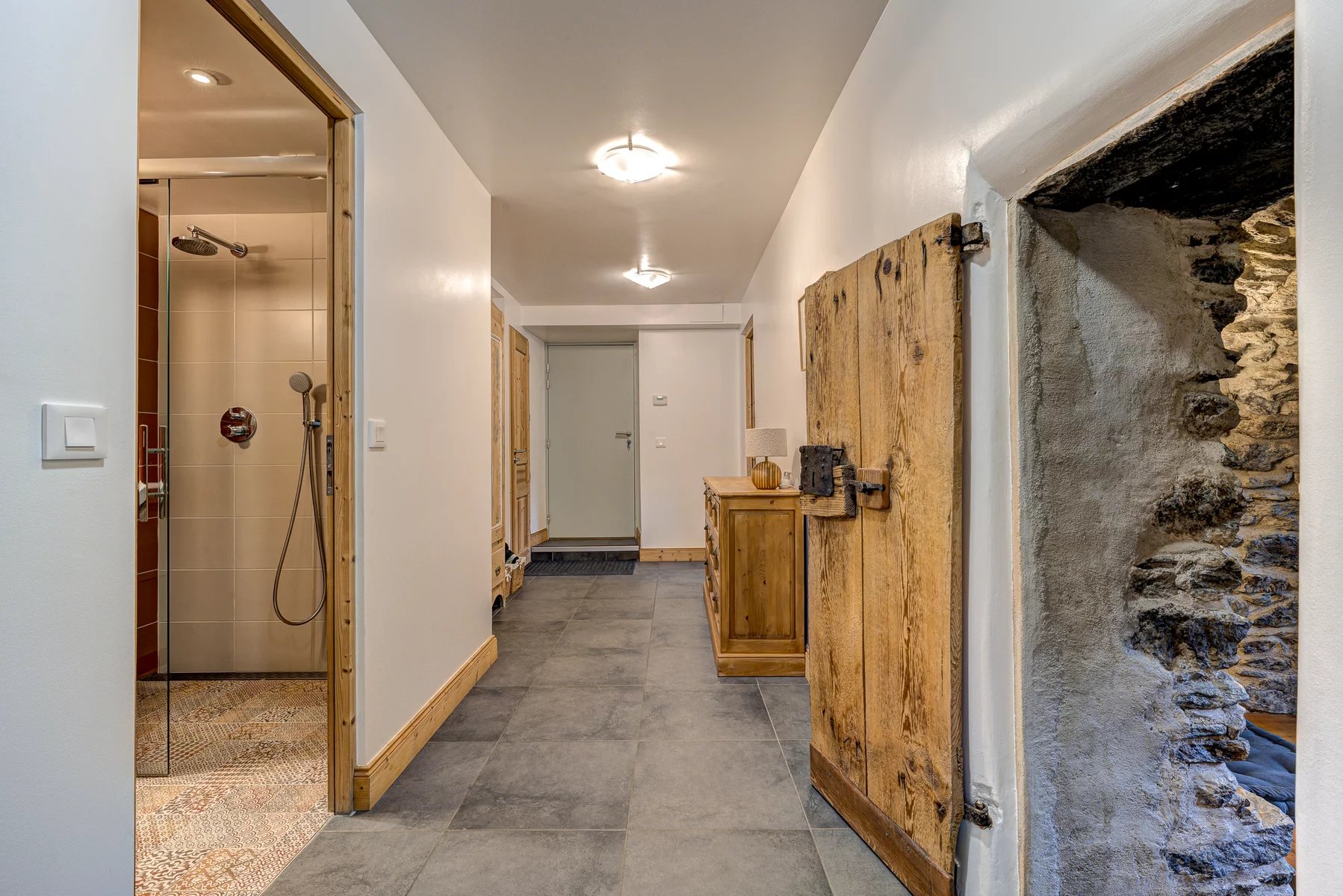 Photo of CHAMONIX - A bright, modern apartment with private terrace