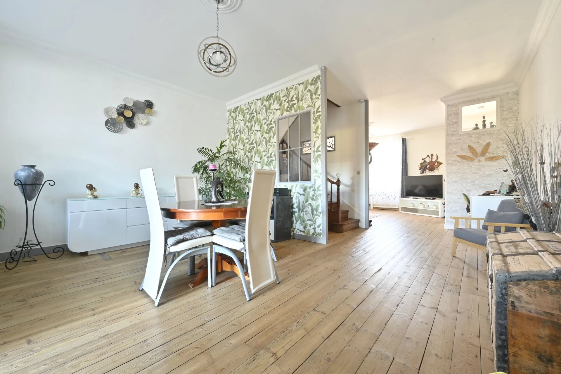 Maison de ville avec Véranda, terrasse, jardin à SAINTES (17)