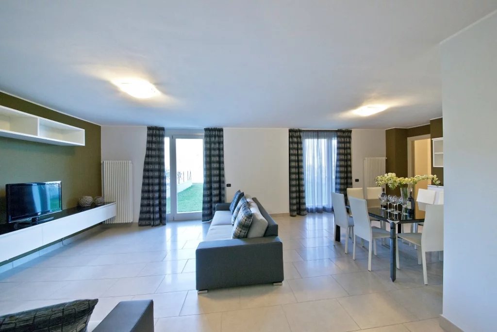 Villa à Menaggio, localité Croce - picture 12