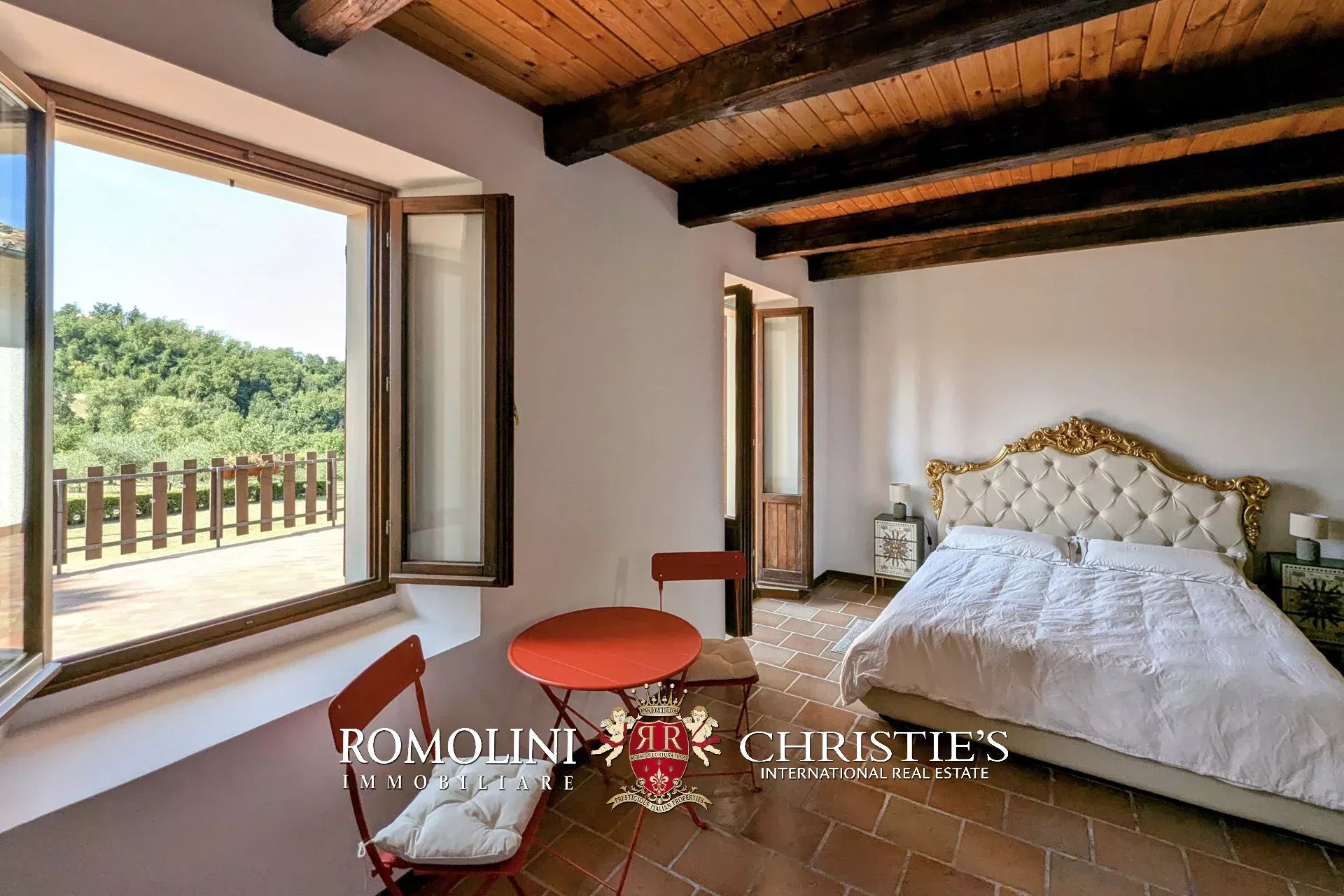 3 Bedroom Villa/Townhouse's Image 48
