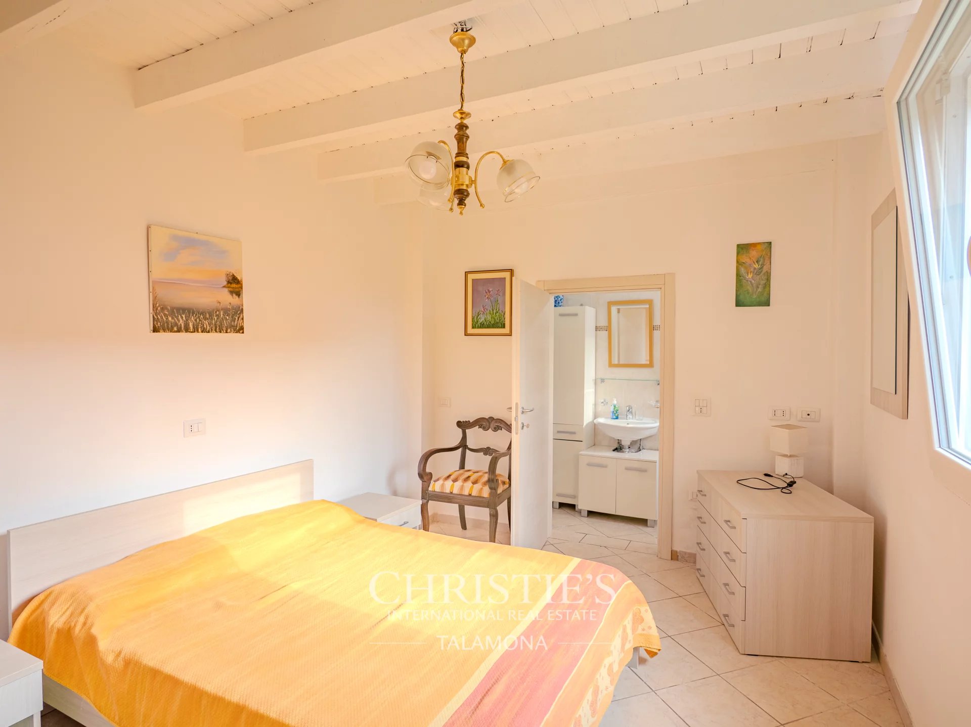 Villa/Townhouse's Image 30