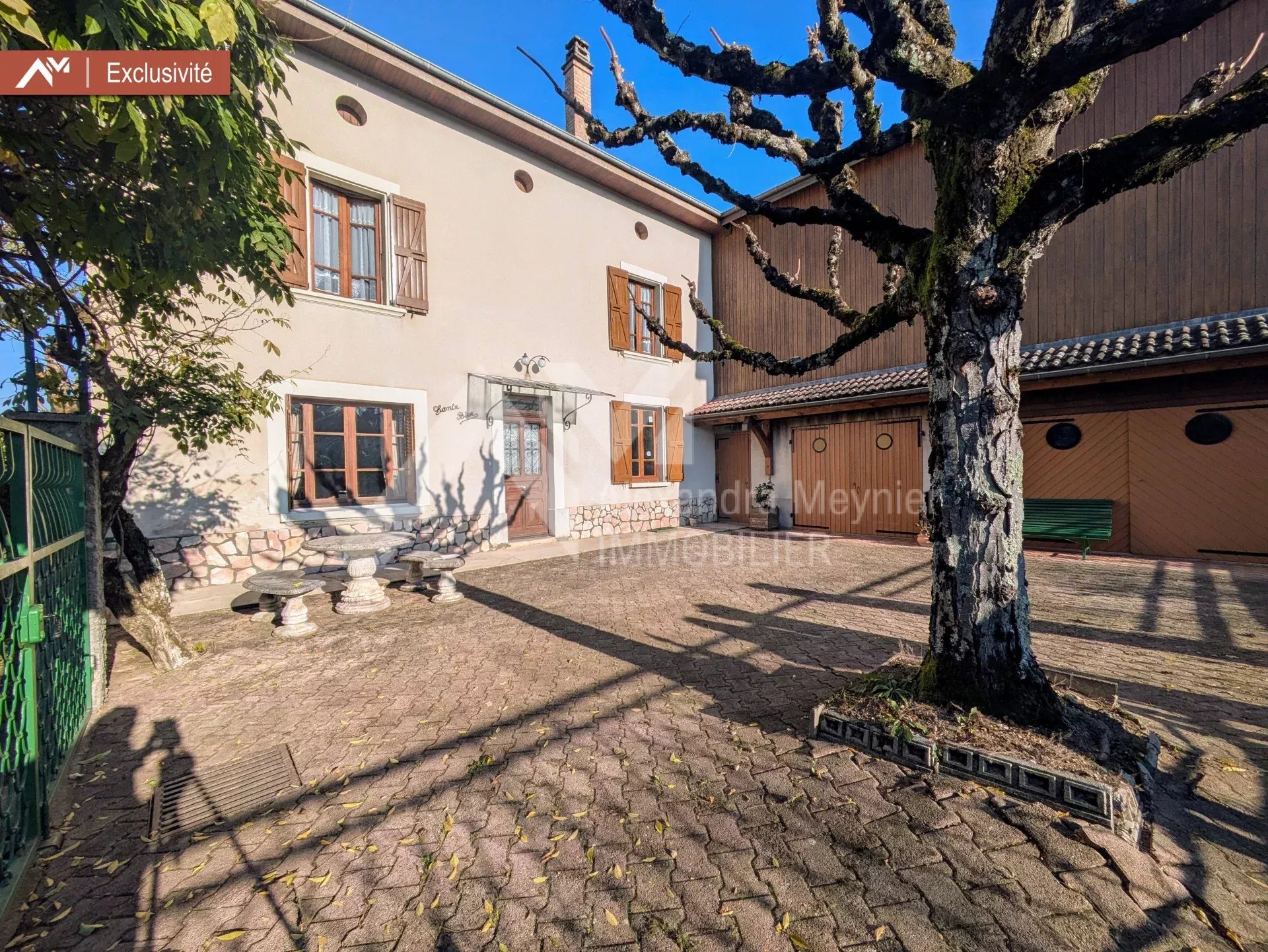 Agence immobilière de 