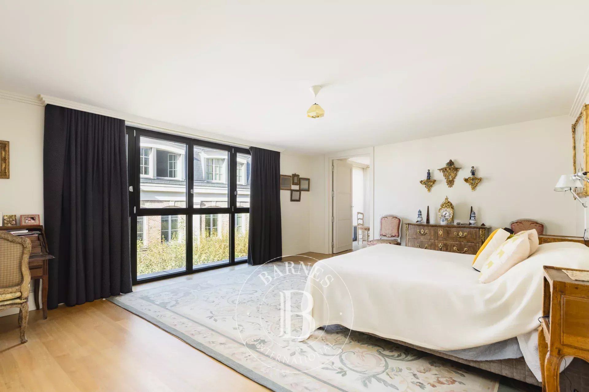 Daire Paris 7ème - picture 10