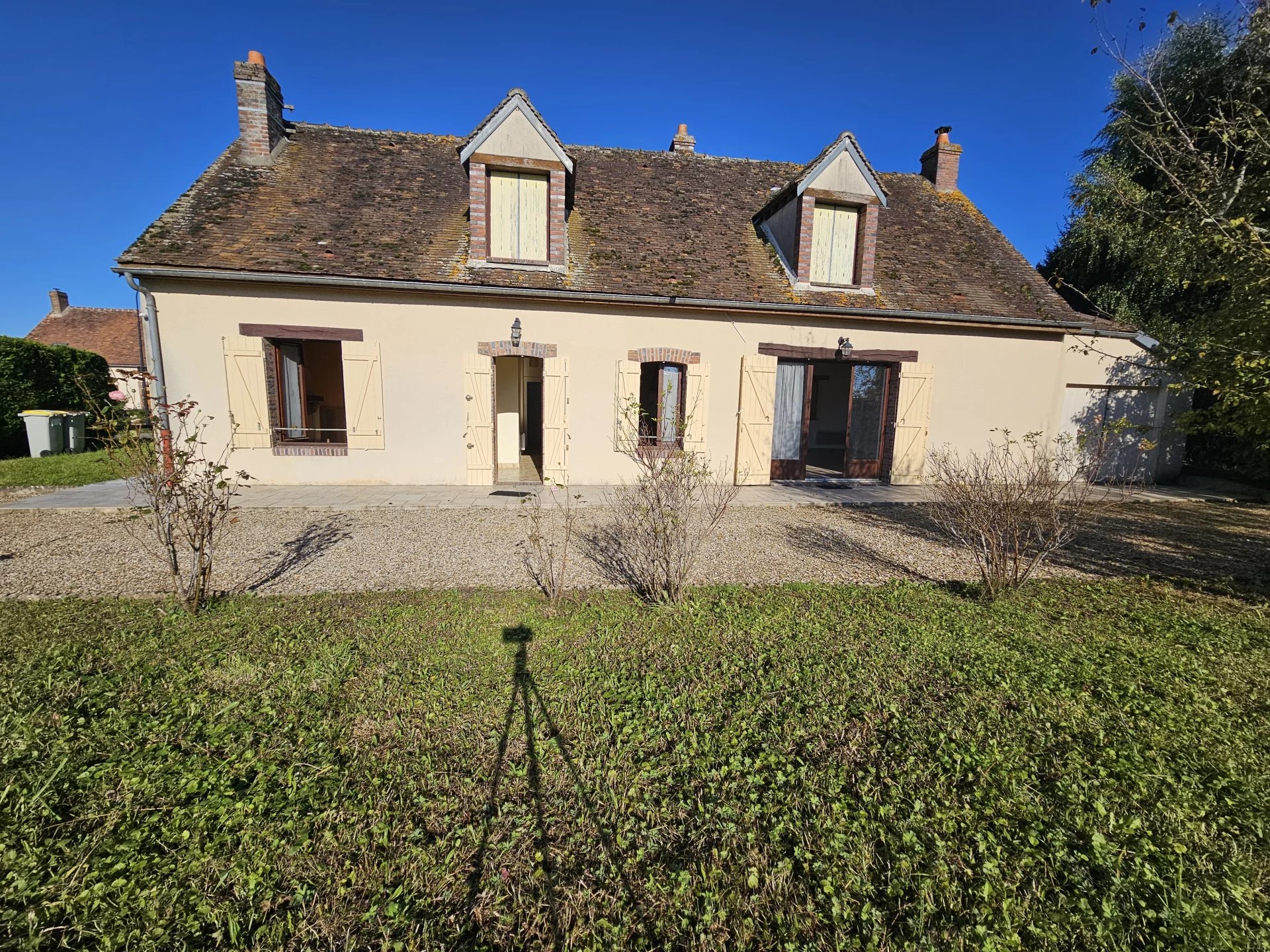 Sale House Savigny-sur-Clairis