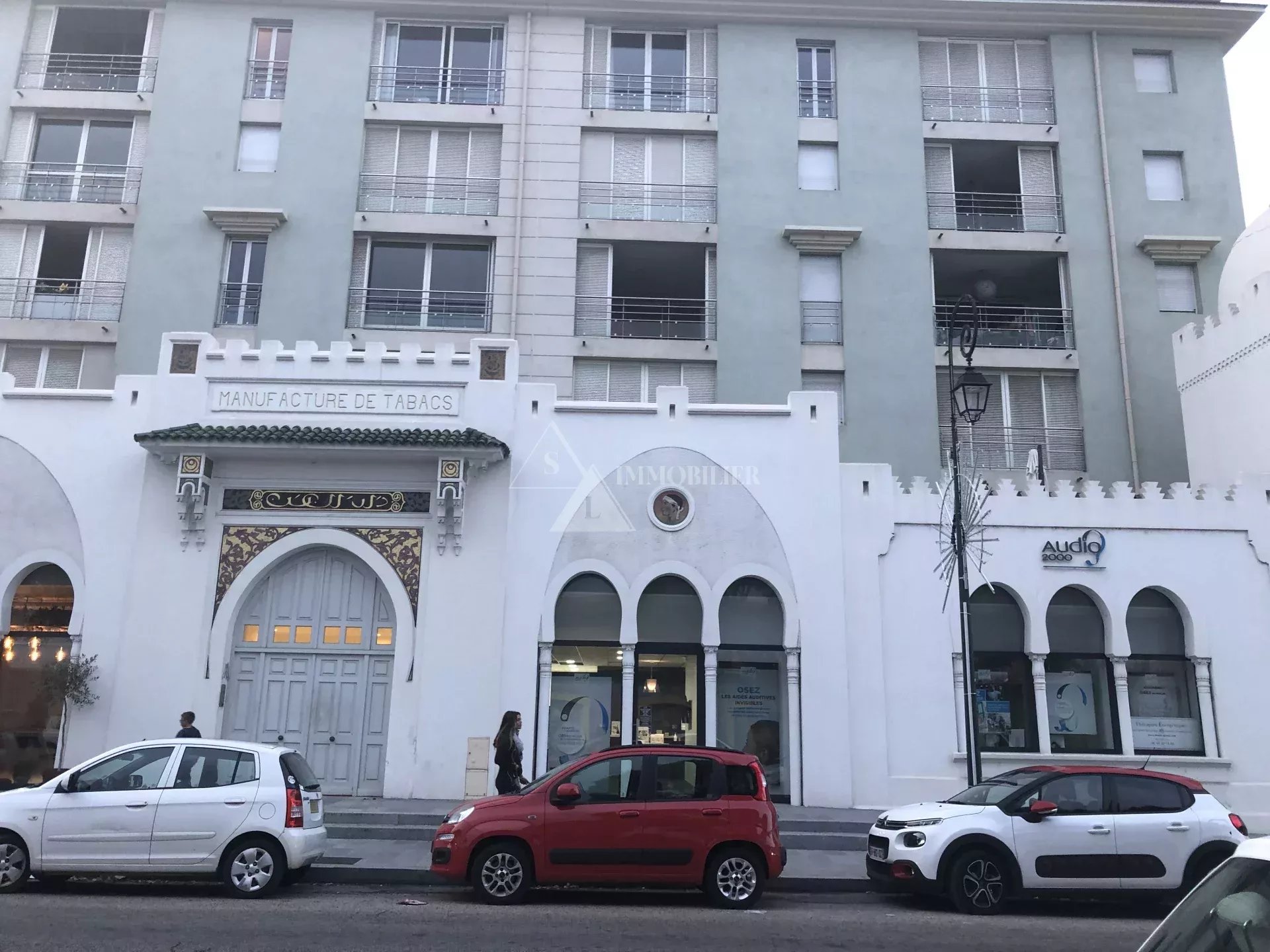 Agence immobilière de 