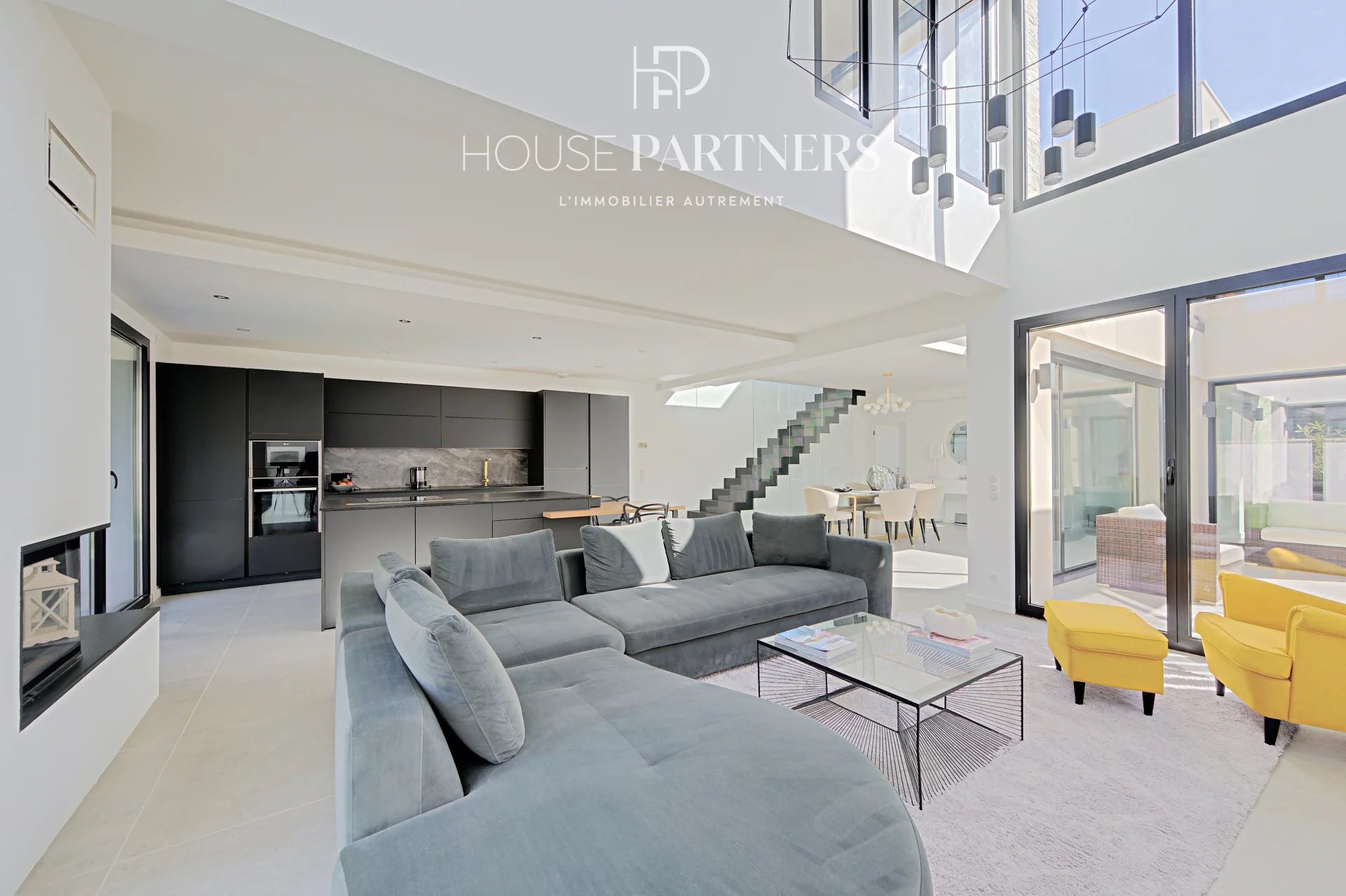 Agence immobilière de 