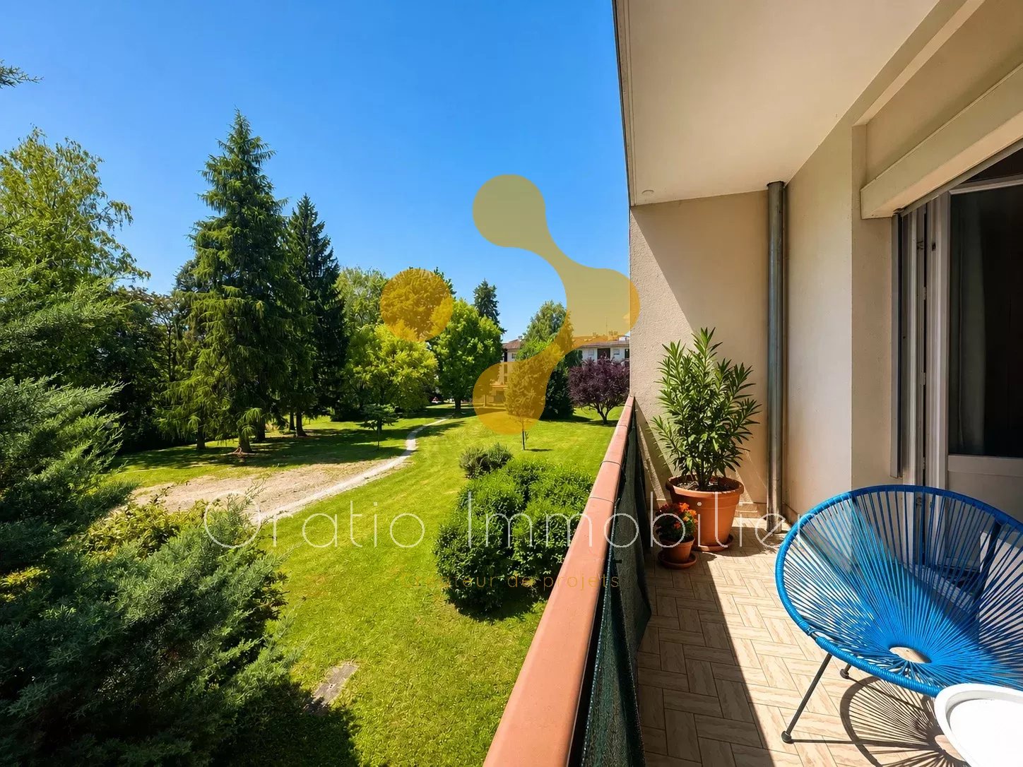 Agence immobilière de 