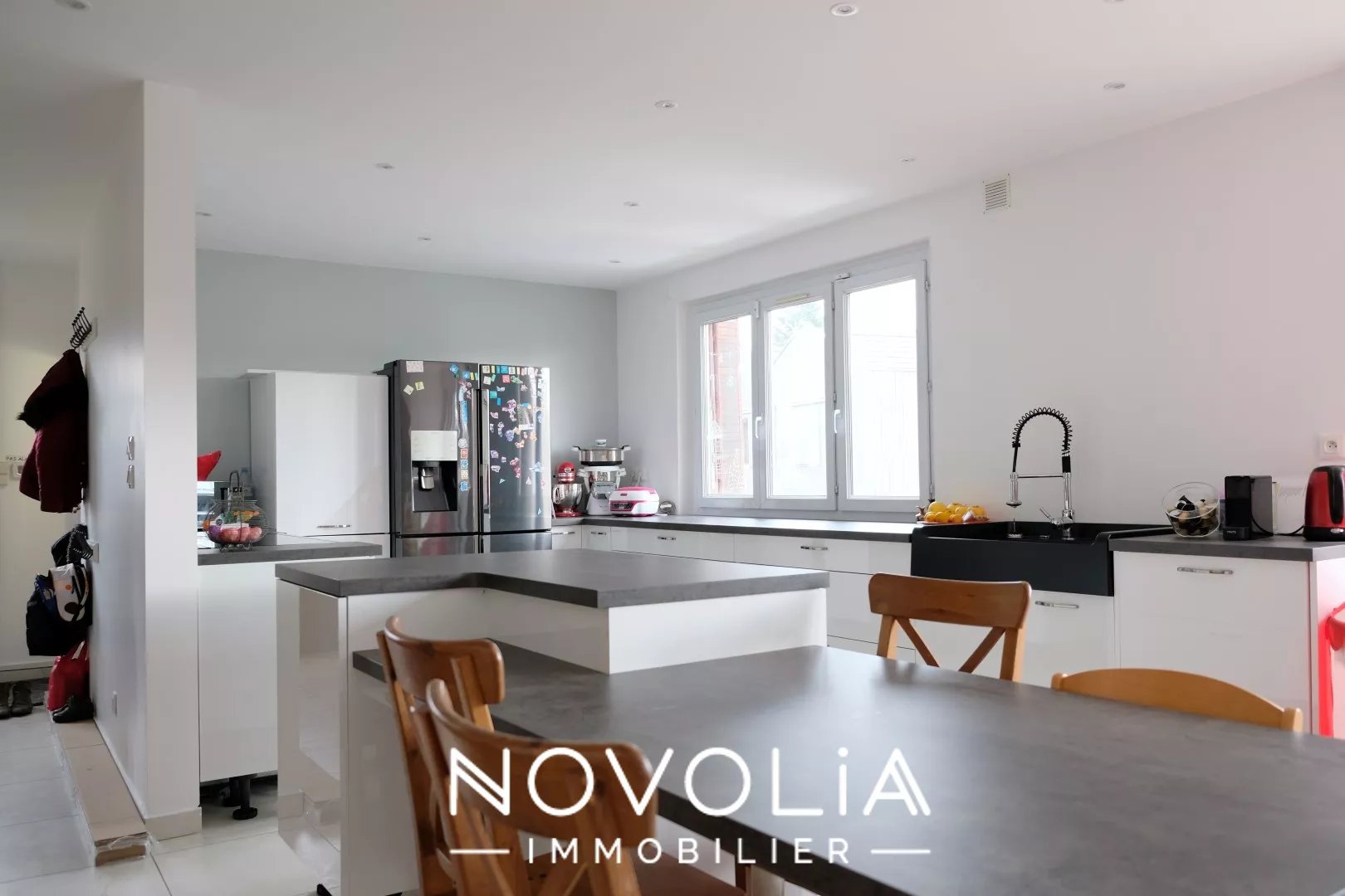 Achat Maison Surface de 246 m�, 6 pi�ces, Rillieux-la-Pape (69140)