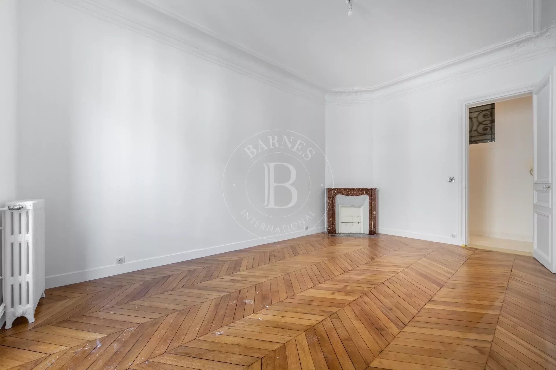 Daire Paris 3ème - picture 9