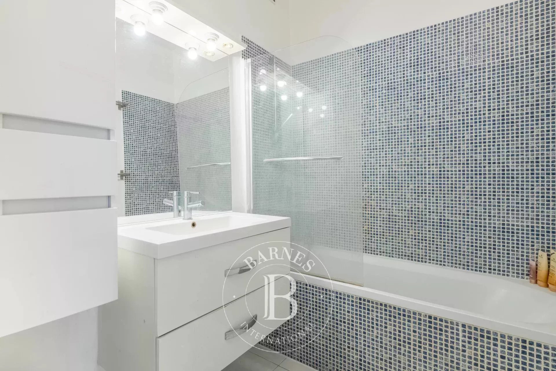 Daire Paris 16ème - picture 7