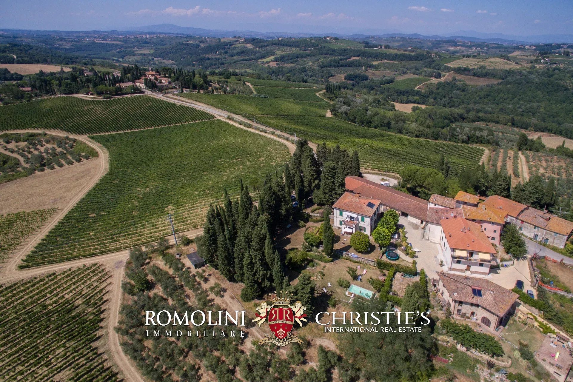 5 Bedroom Vineyard's Image 8