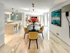 Luxury Apartment Cannes Croisette | Prestigious Family Legacy Estate — photo 4 of 7