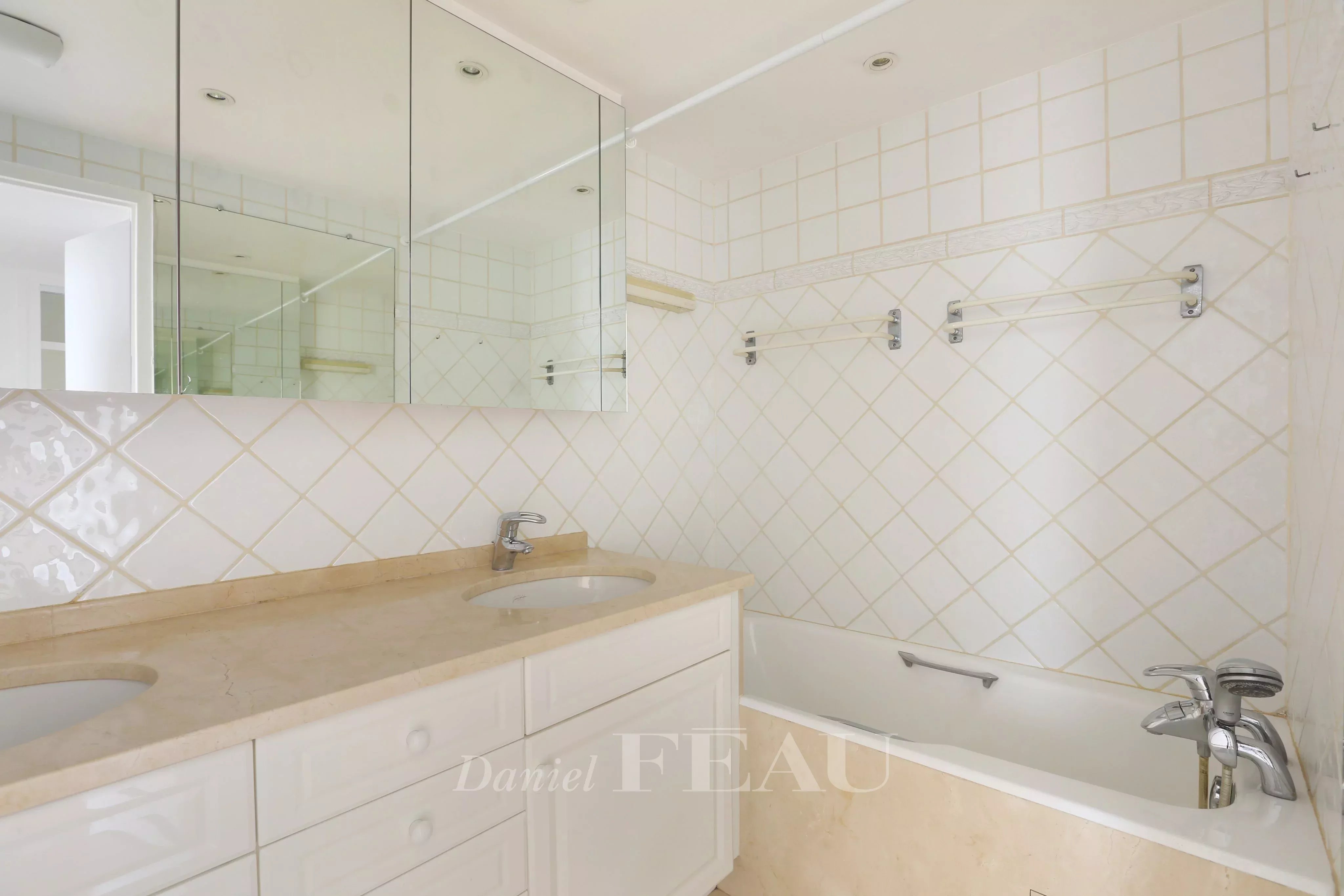 Rental Apartment Paris 15th